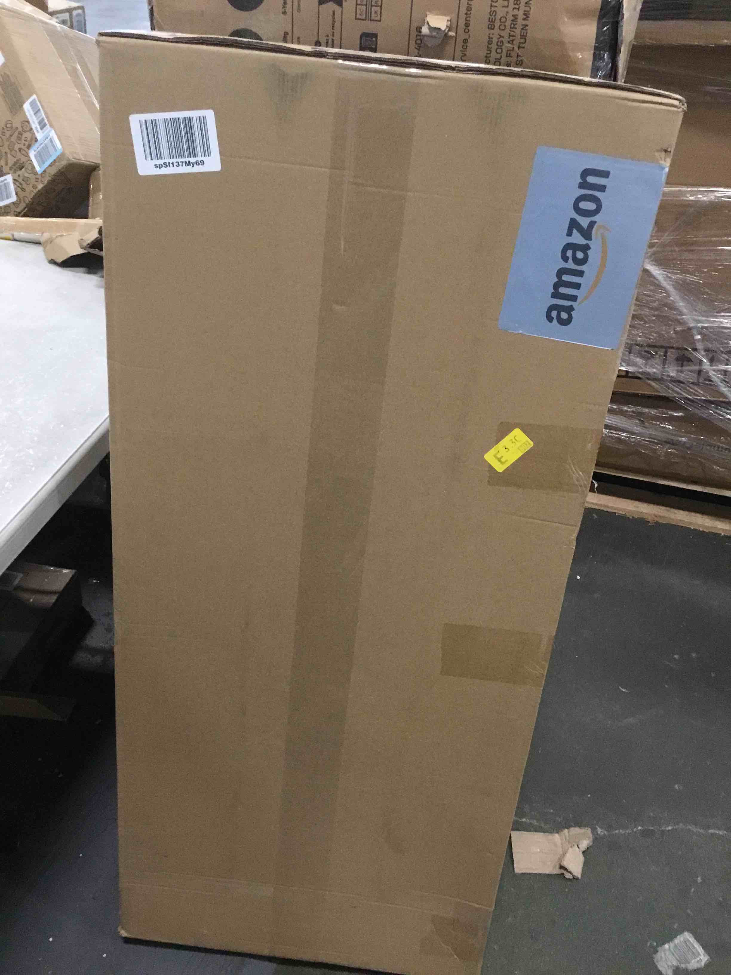 https://s3.amazonaws.com/lotting-images-prod/bidfta/GRN6029731_1709837778407.jpeg