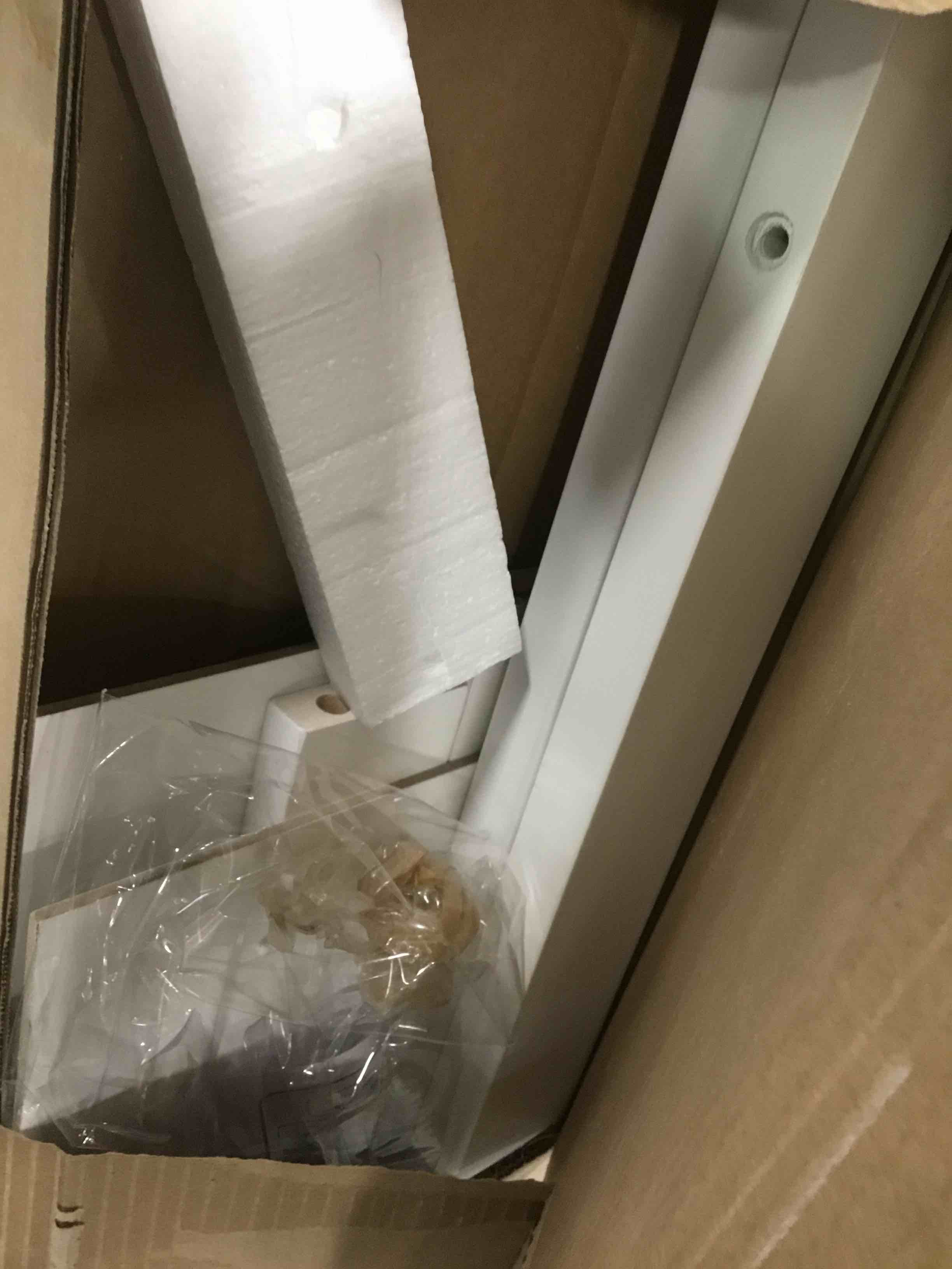 https://s3.amazonaws.com/lotting-images-prod/bidfta/GRN6029887_1709916039059.jpeg