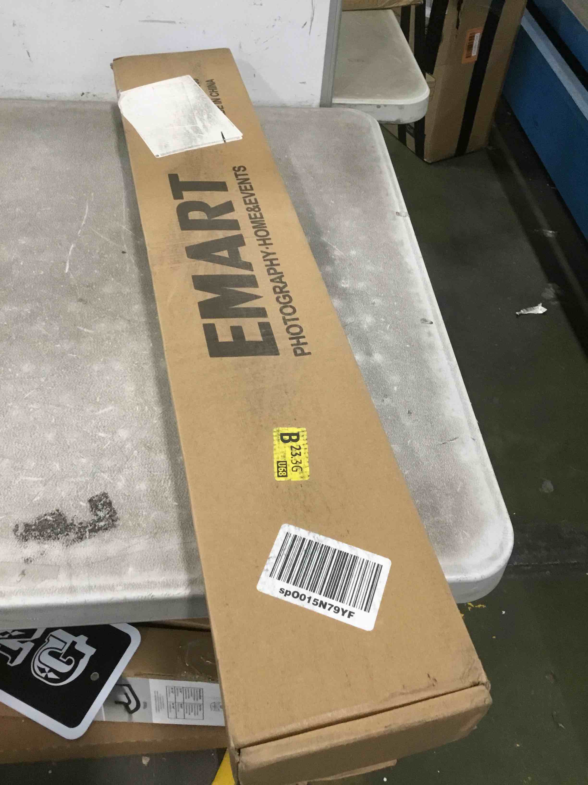 https://s3.amazonaws.com/lotting-images-prod/bidfta/GRN6029939_1709923957491.jpeg