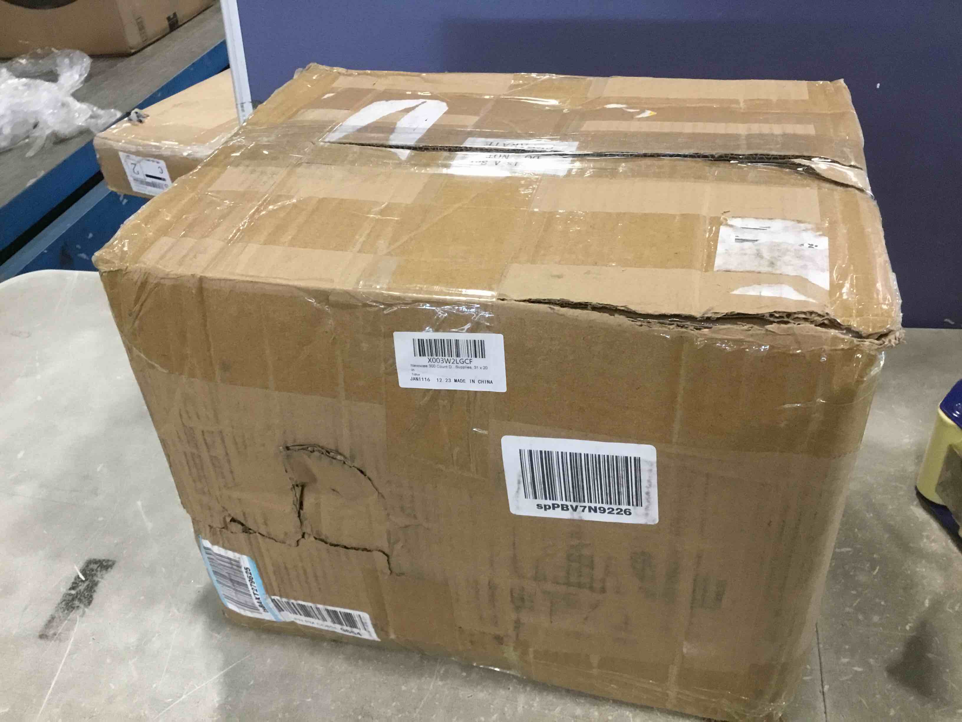 https://s3.amazonaws.com/lotting-images-prod/bidfta/GRN6030121_1710174249429.jpeg
