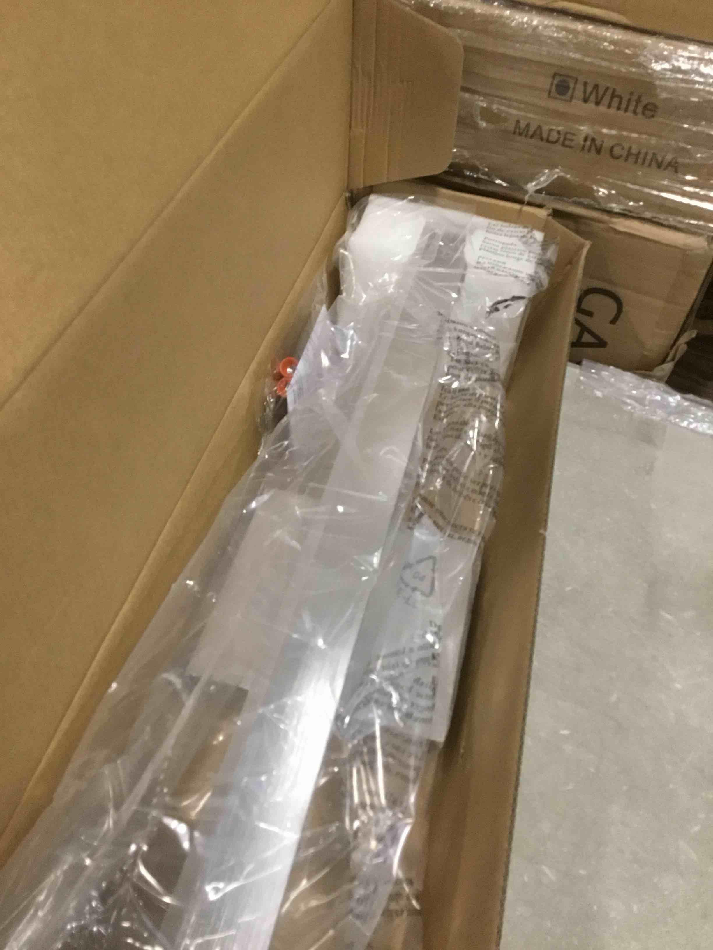 https://s3.amazonaws.com/lotting-images-prod/bidfta/GRN6030432_1710332545807.jpeg