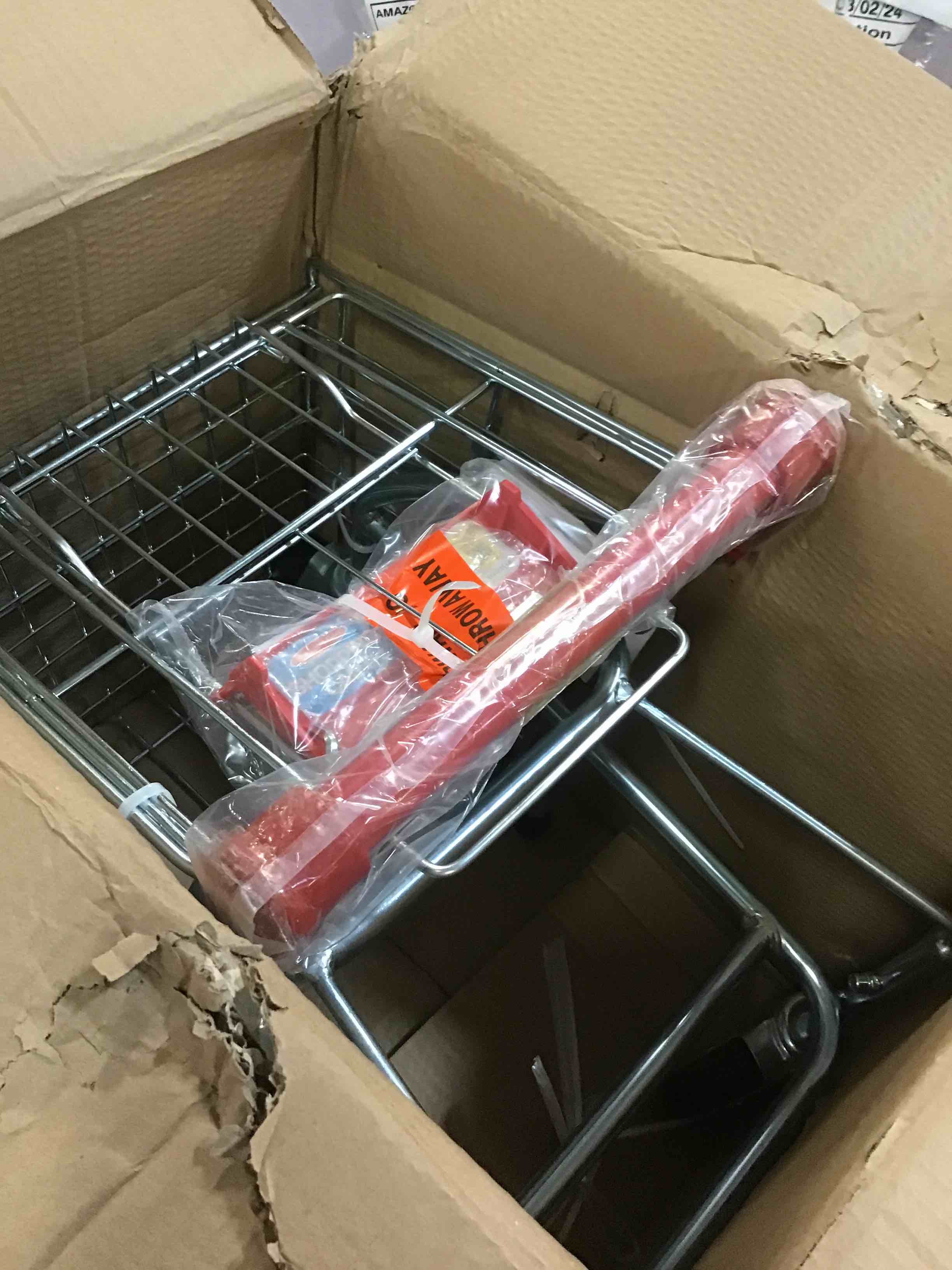 https://s3.amazonaws.com/lotting-images-prod/bidfta/GRN6031555_1710254017261.jpeg