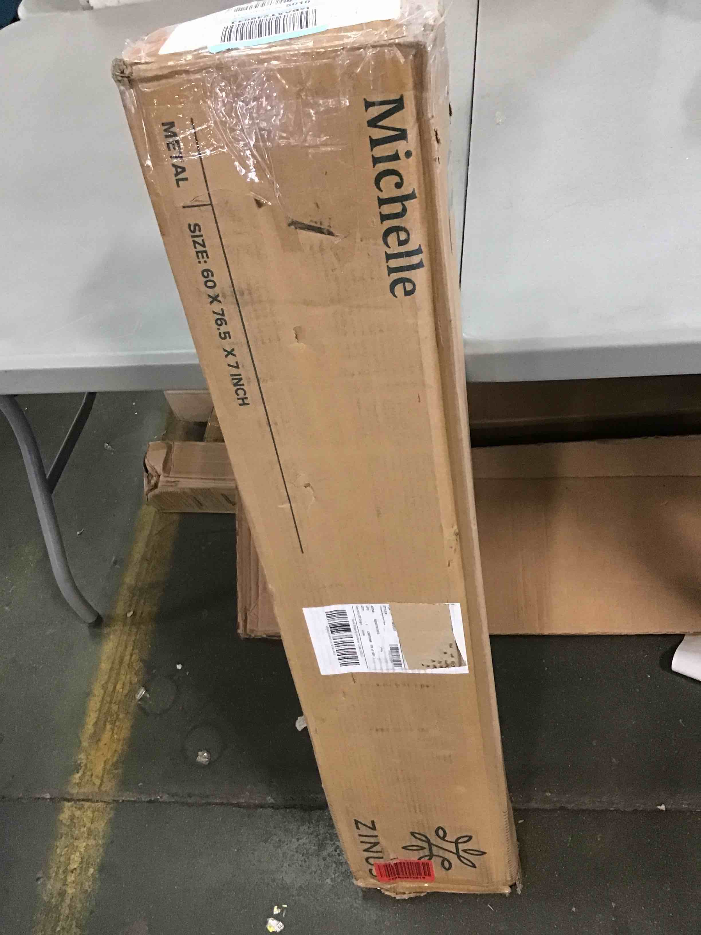 https://s3.amazonaws.com/lotting-images-prod/bidfta/GRN6031822_1710339825122.jpeg