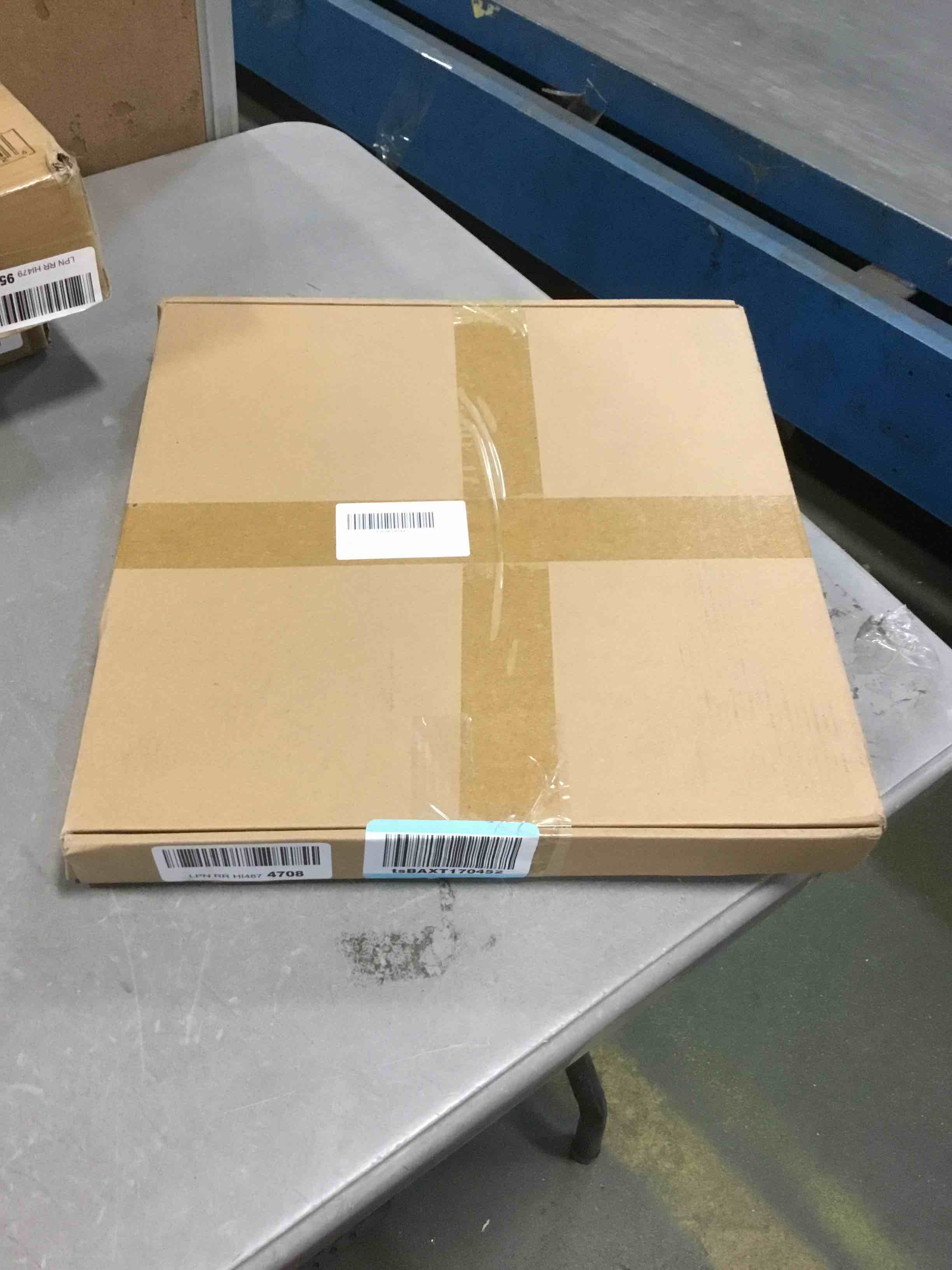 https://s3.amazonaws.com/lotting-images-prod/bidfta/GRN6044027_1707239487302.jpeg