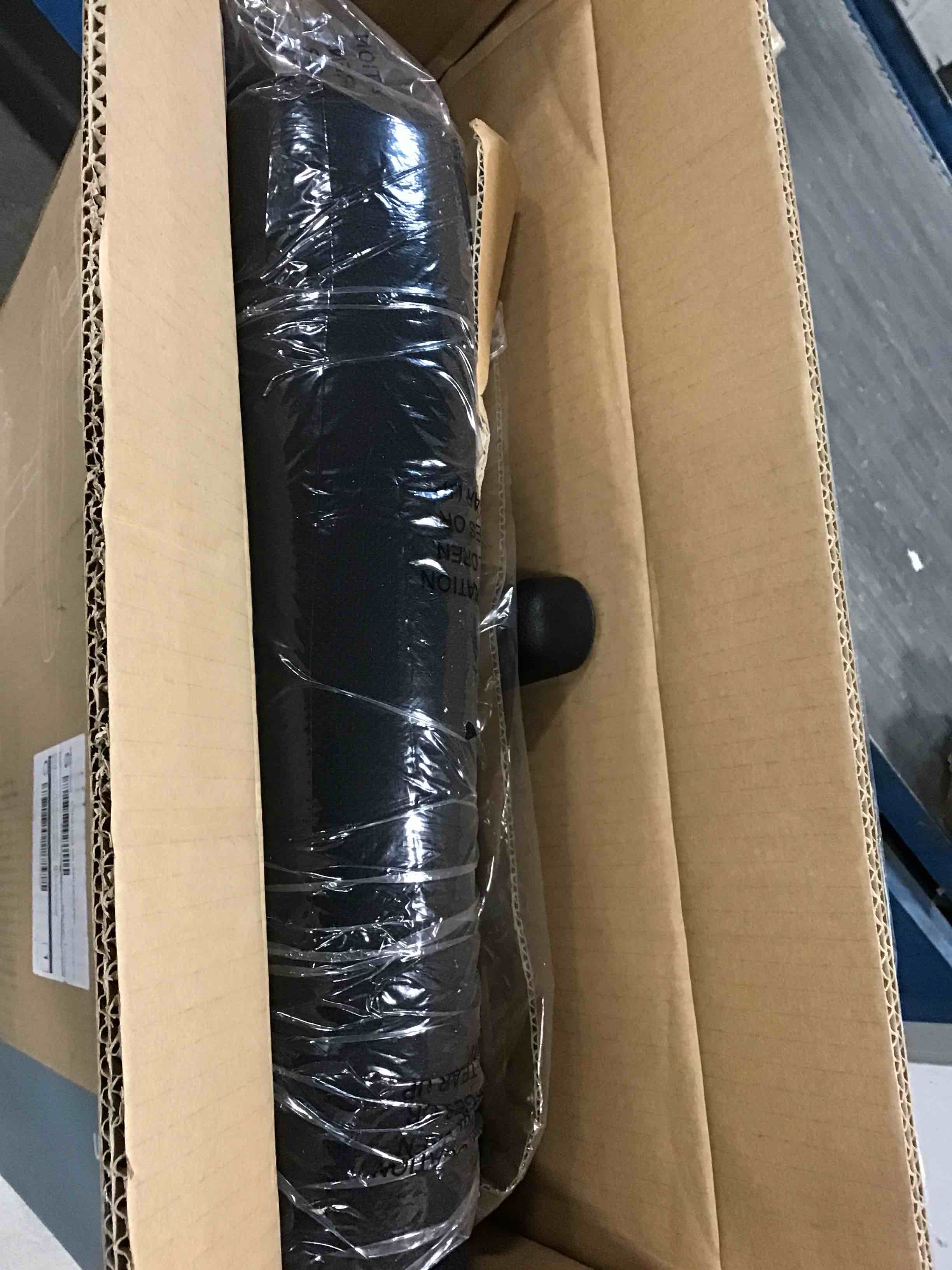 https://s3.amazonaws.com/lotting-images-prod/bidfta/GRN6044359_1707338323457.jpeg
