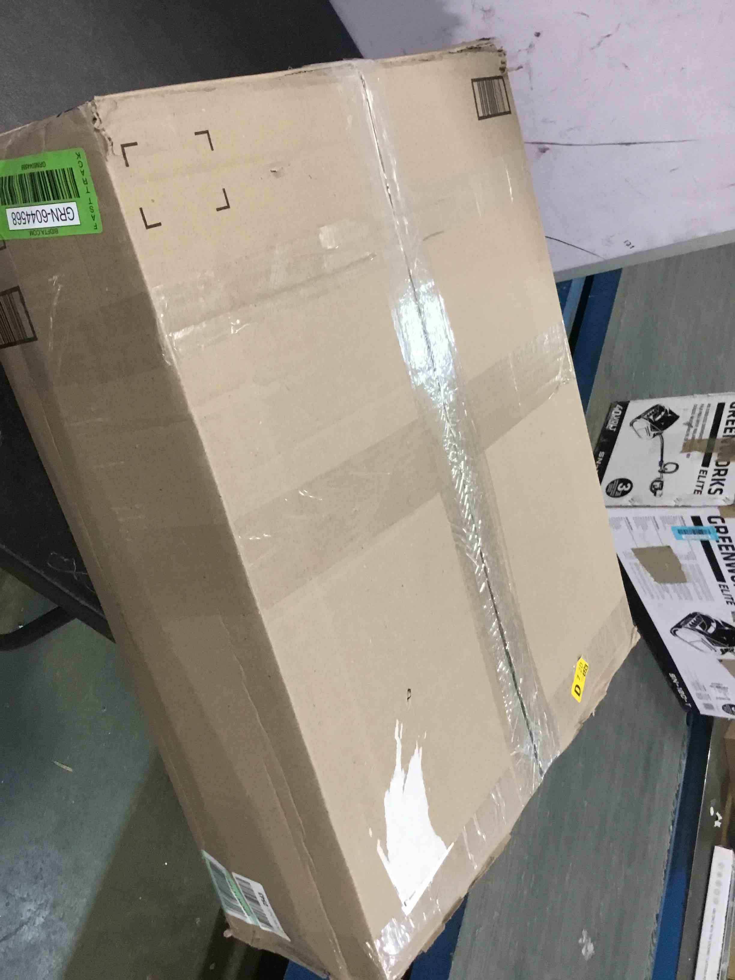 https://s3.amazonaws.com/lotting-images-prod/bidfta/GRN6044568_1707412867632.jpeg