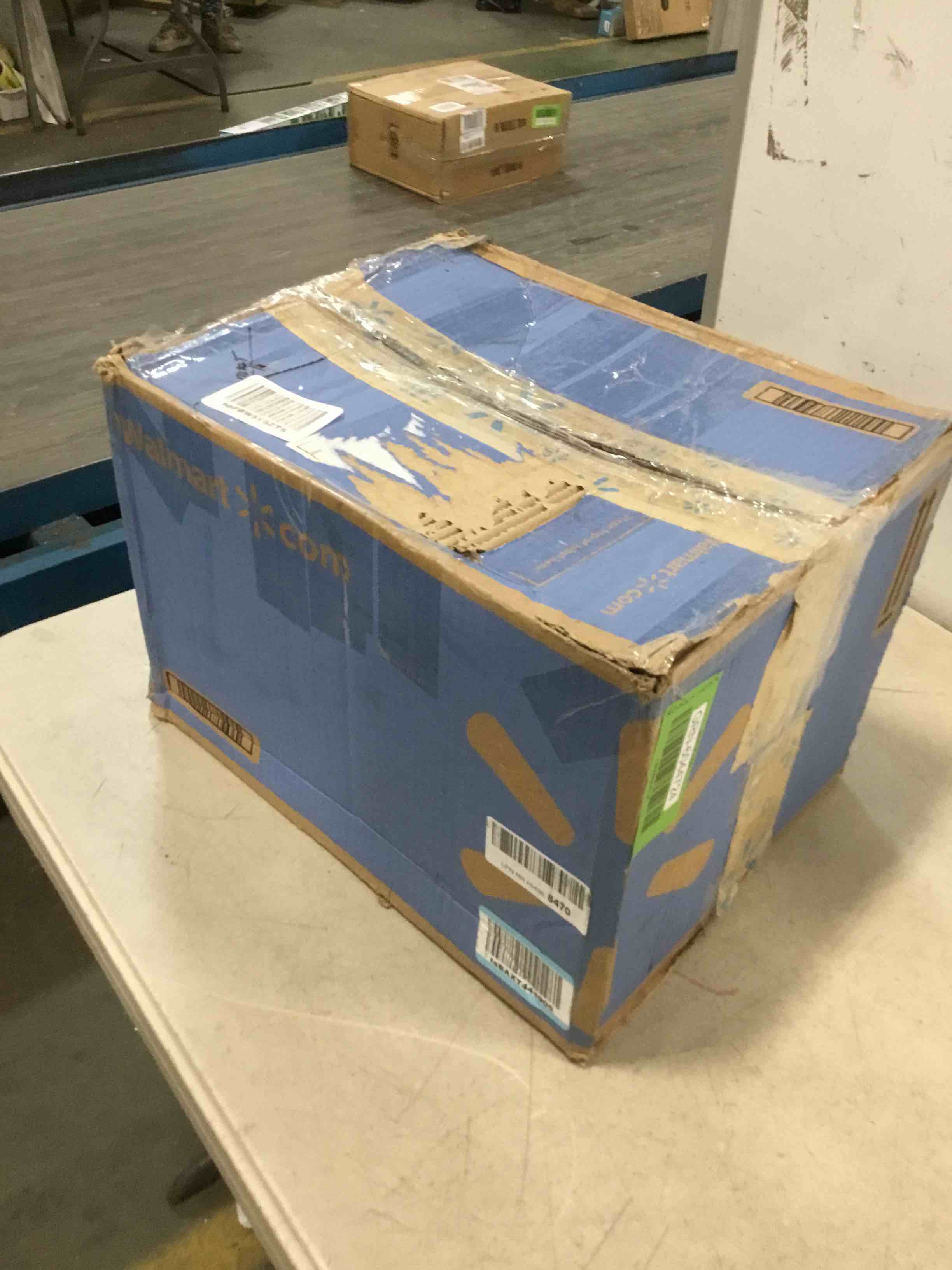 https://s3.amazonaws.com/lotting-images-prod/bidfta/GRN6044724_1707485021669.jpeg