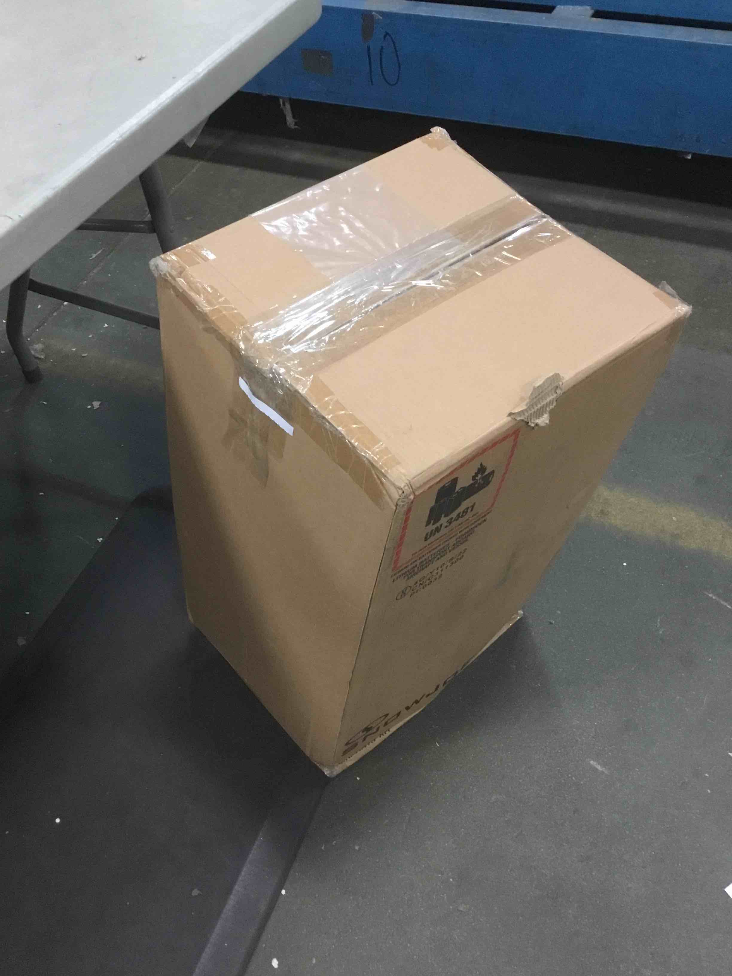https://s3.amazonaws.com/lotting-images-prod/bidfta/GRN6044989_1707745703402.jpeg