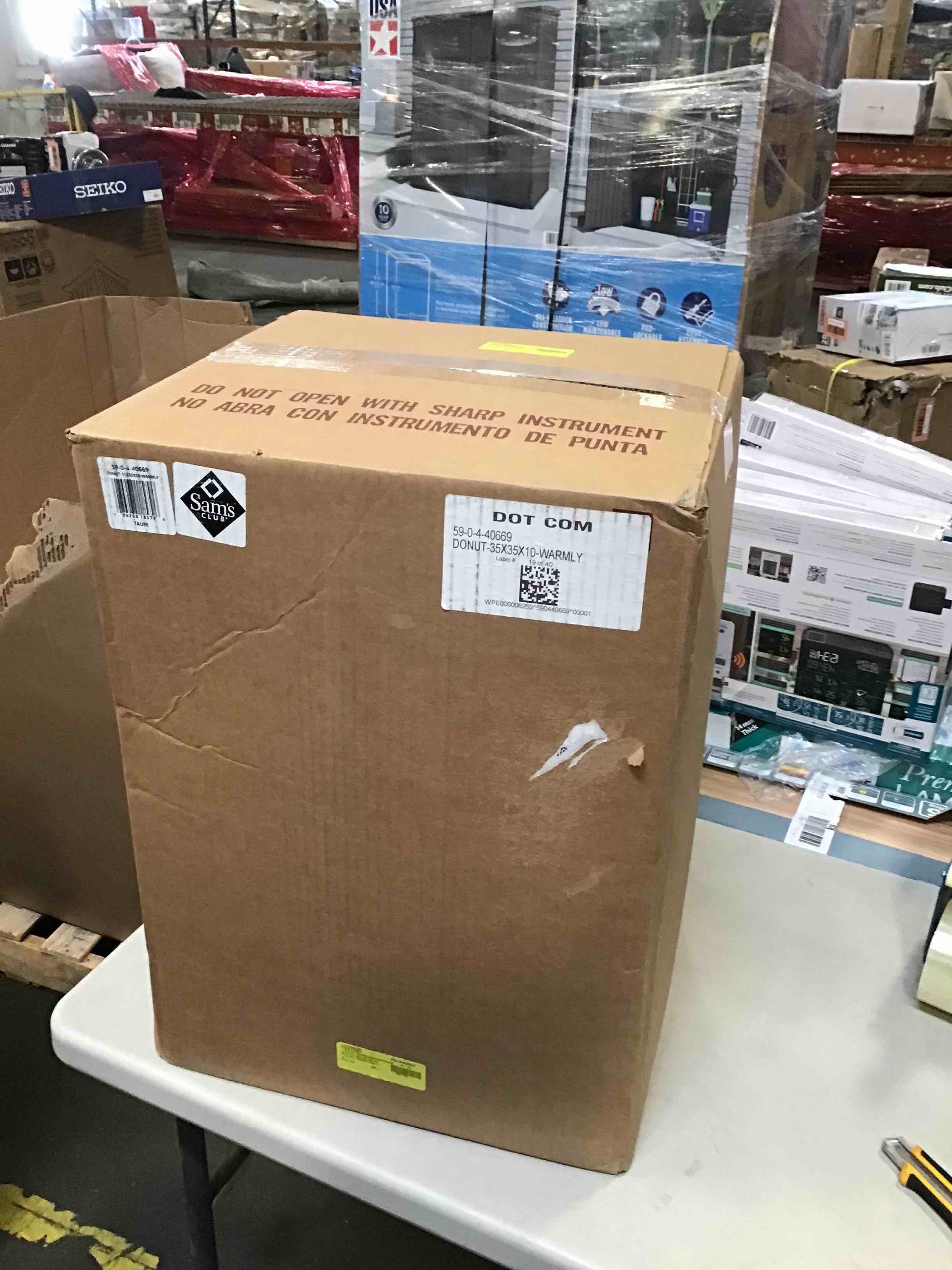 https://s3.amazonaws.com/lotting-images-prod/bidfta/GRN6046138_1713453727270.jpeg