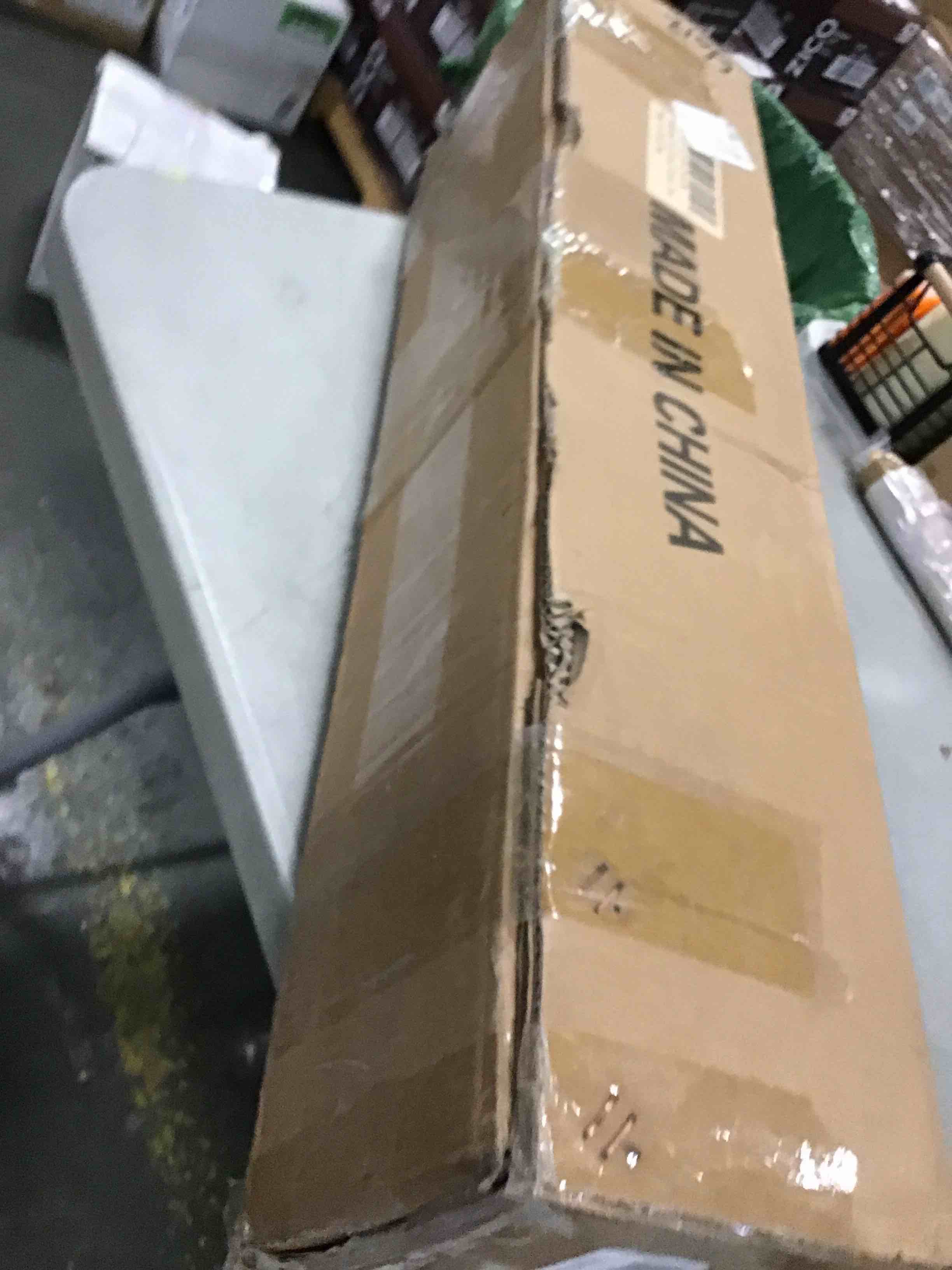 https://s3.amazonaws.com/lotting-images-prod/bidfta/GRN6048049_1707051258452.jpeg
