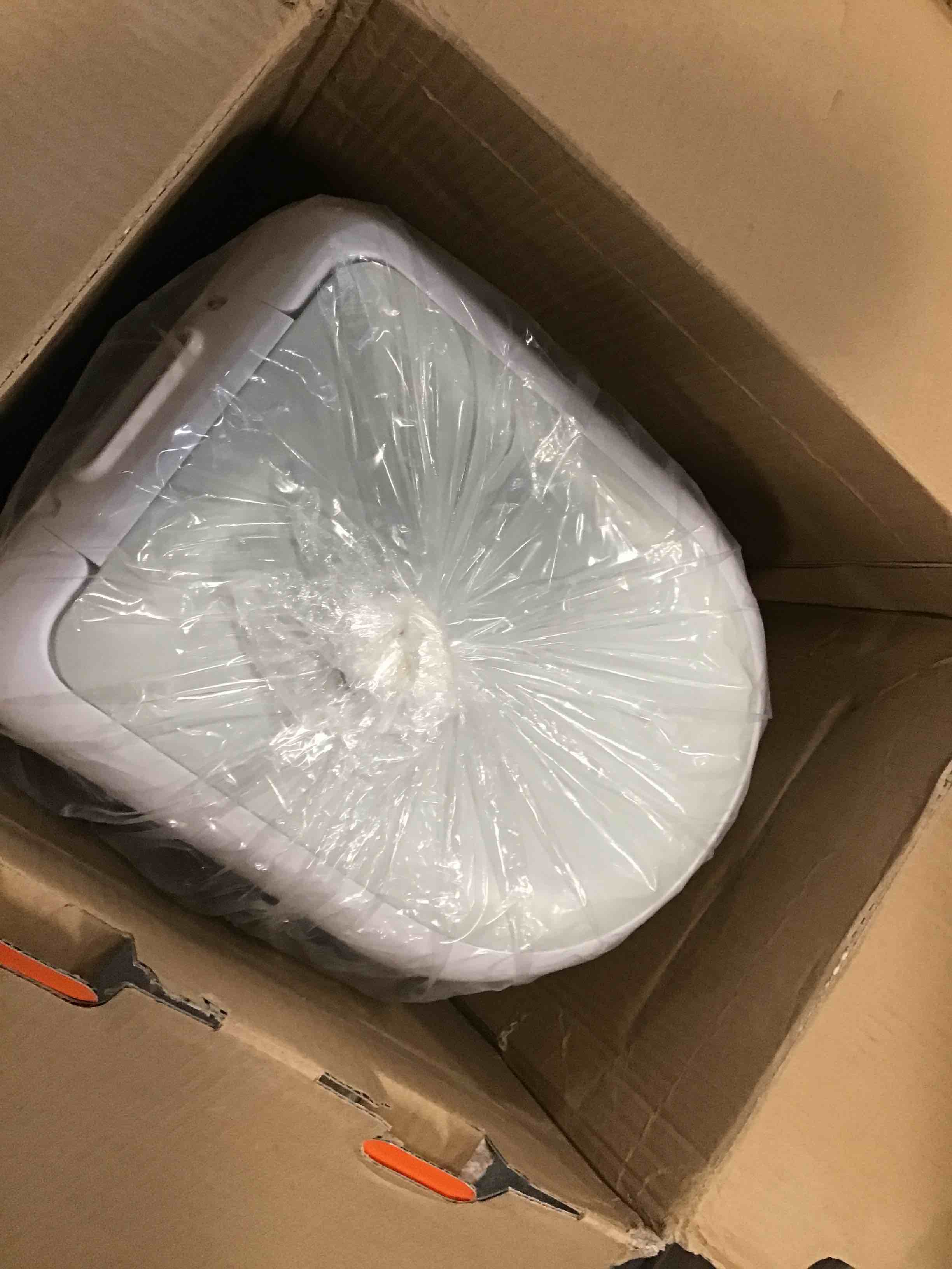 https://s3.amazonaws.com/lotting-images-prod/bidfta/GRN6048280_1707064034910.jpeg