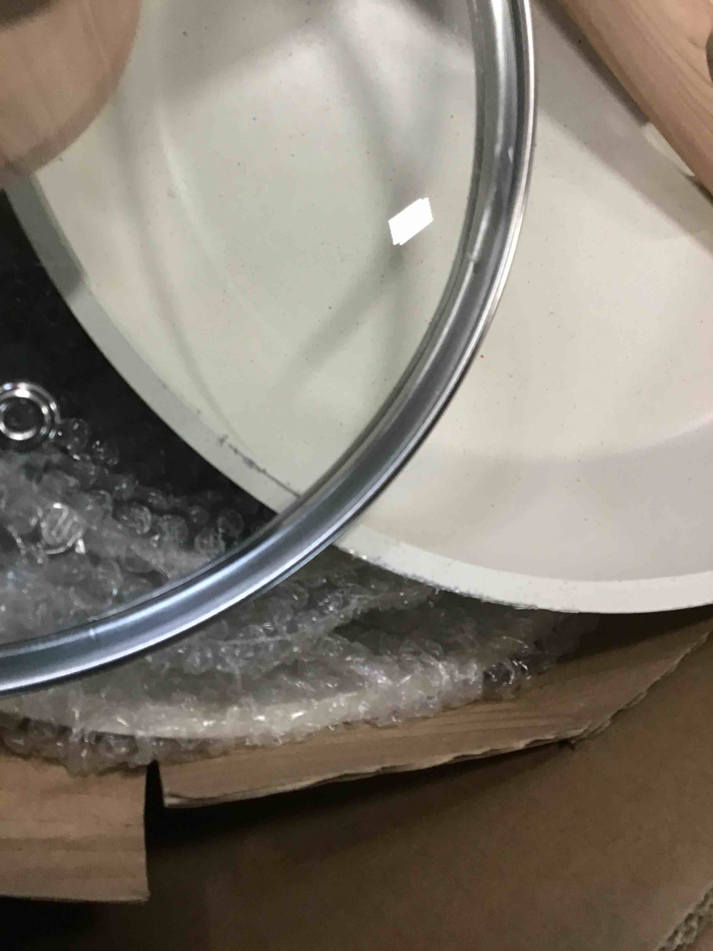https://s3.amazonaws.com/lotting-images-prod/bidfta/GRN6048289_1707064546302.jpeg