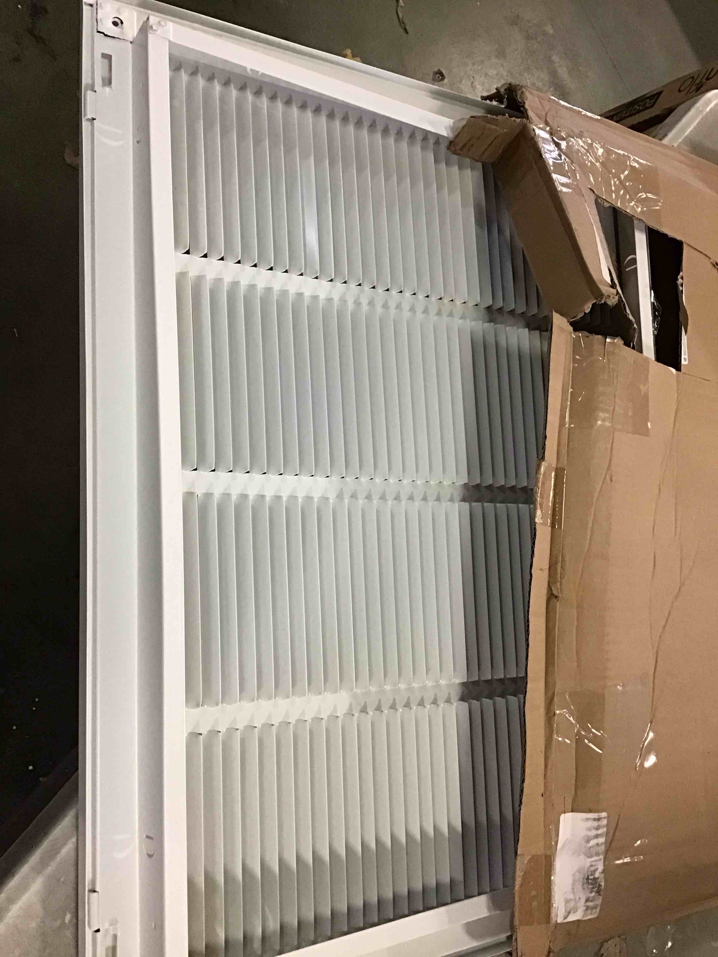 https://s3.amazonaws.com/lotting-images-prod/bidfta/GRN6049406_1708194780048.jpeg