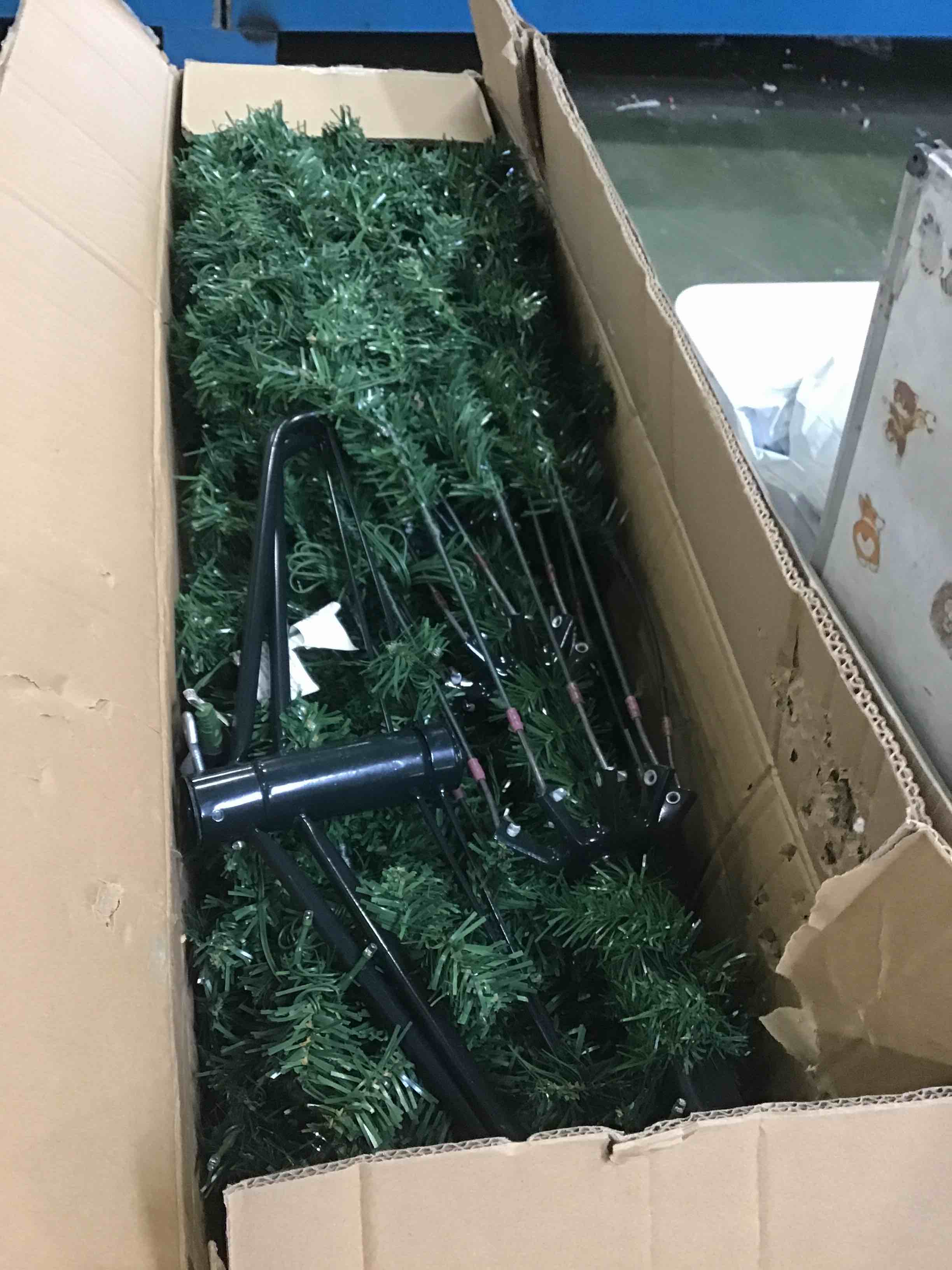 https://s3.amazonaws.com/lotting-images-prod/bidfta/GRN6050222_1708366781300.jpeg