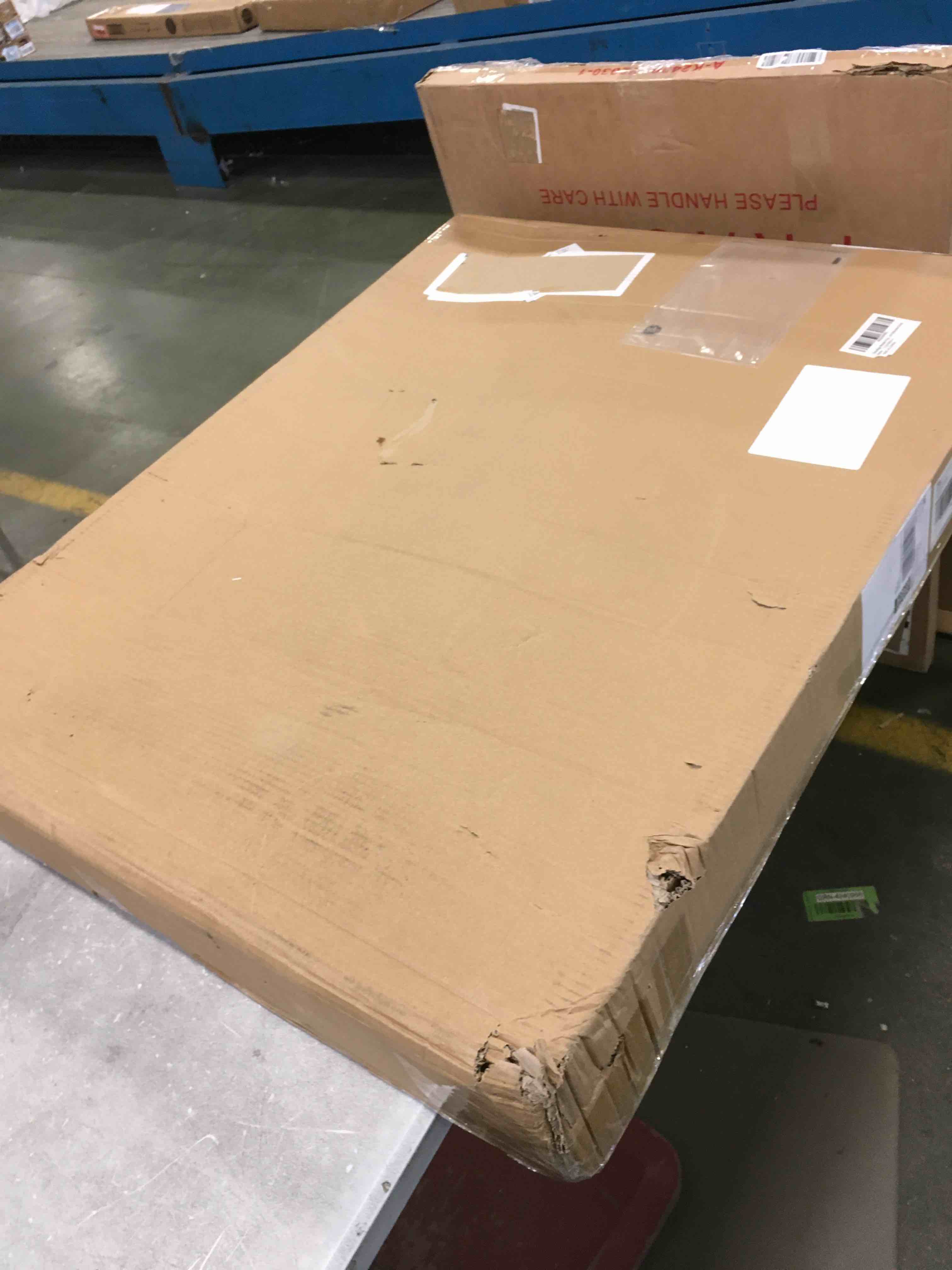 https://s3.amazonaws.com/lotting-images-prod/bidfta/GRN6050336_1708526207935.jpeg