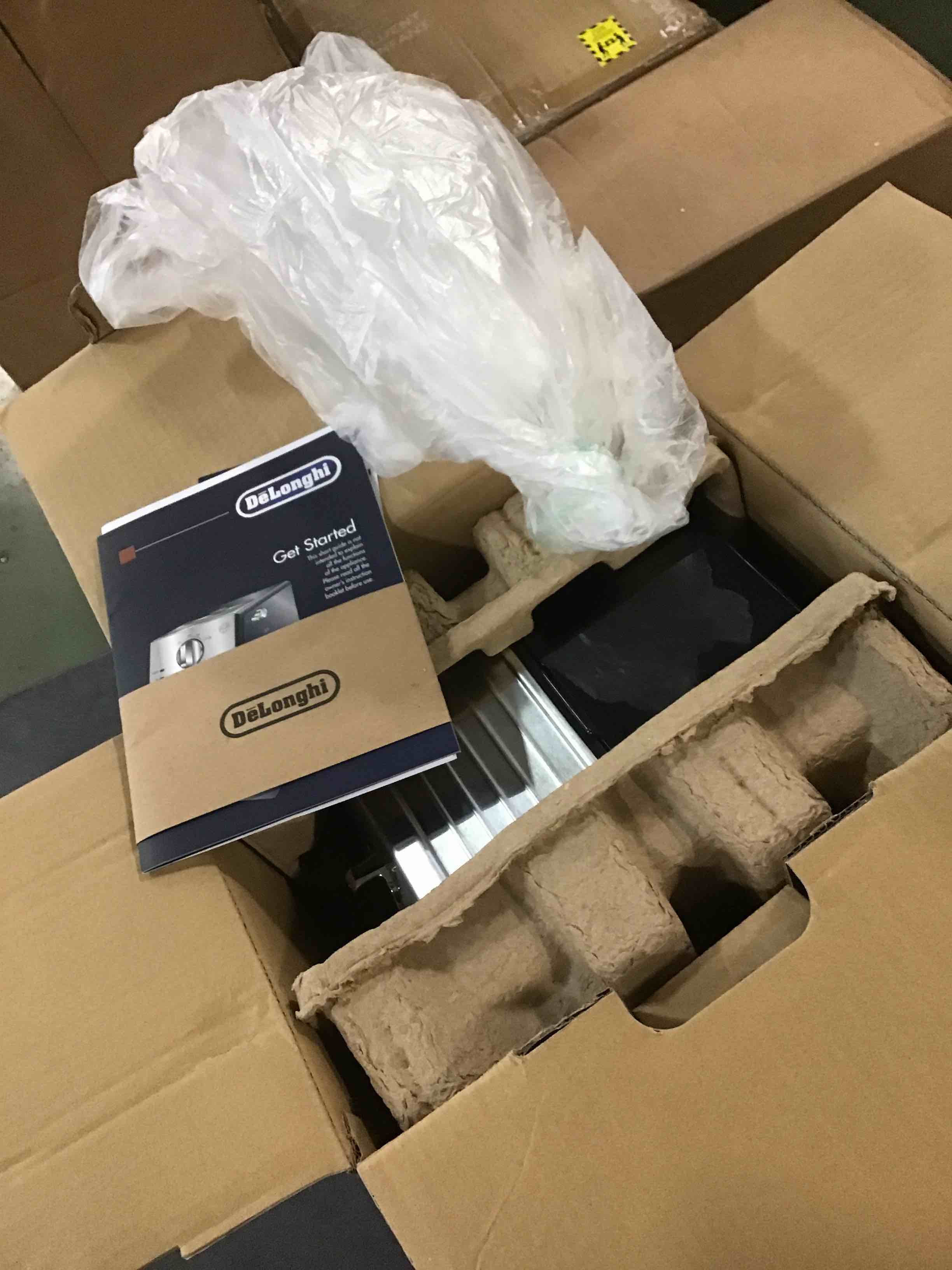 https://s3.amazonaws.com/lotting-images-prod/bidfta/GRN6050549_1708626043224.jpeg