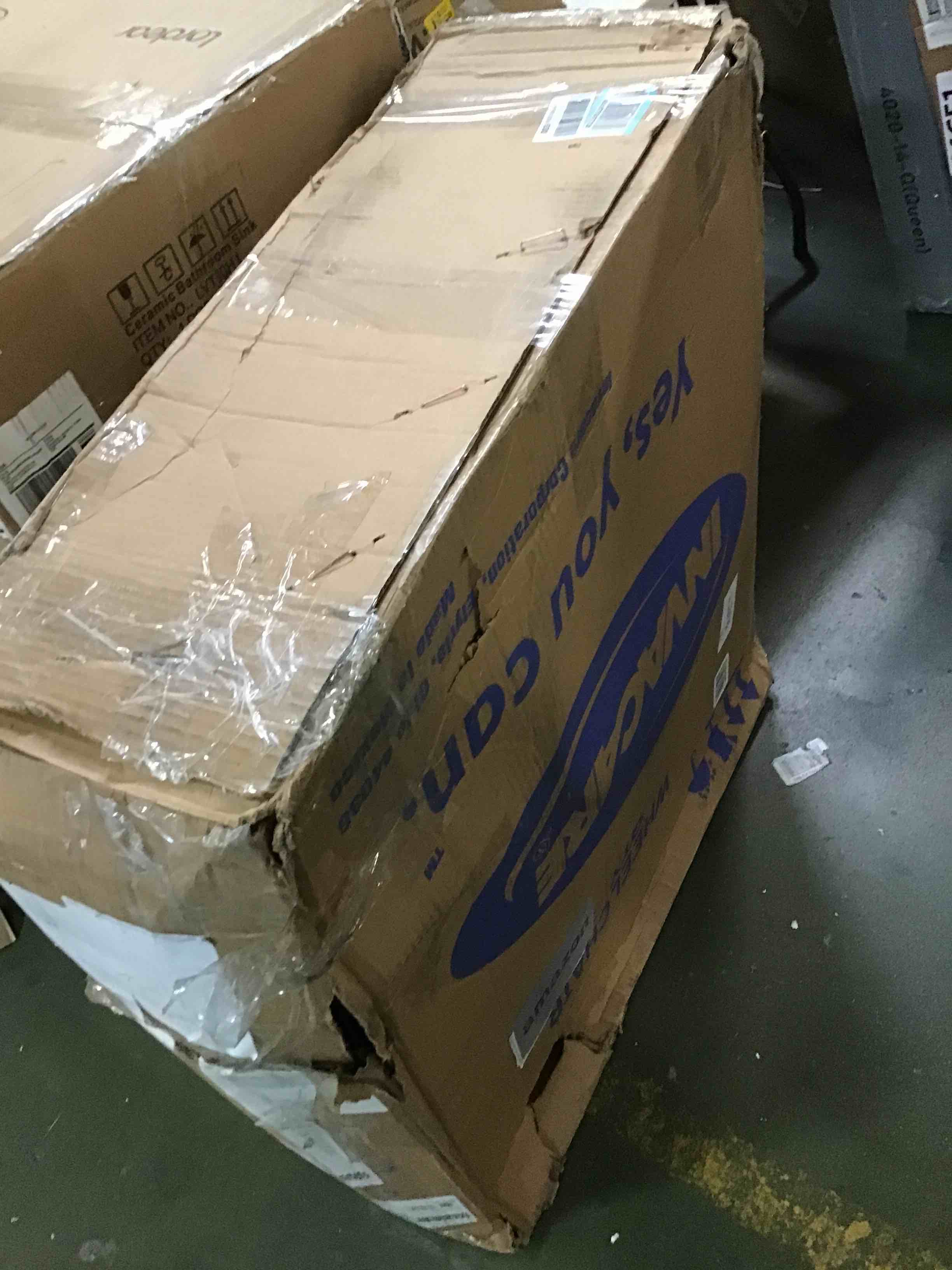https://s3.amazonaws.com/lotting-images-prod/bidfta/GRN6050664_1708701772418.jpeg