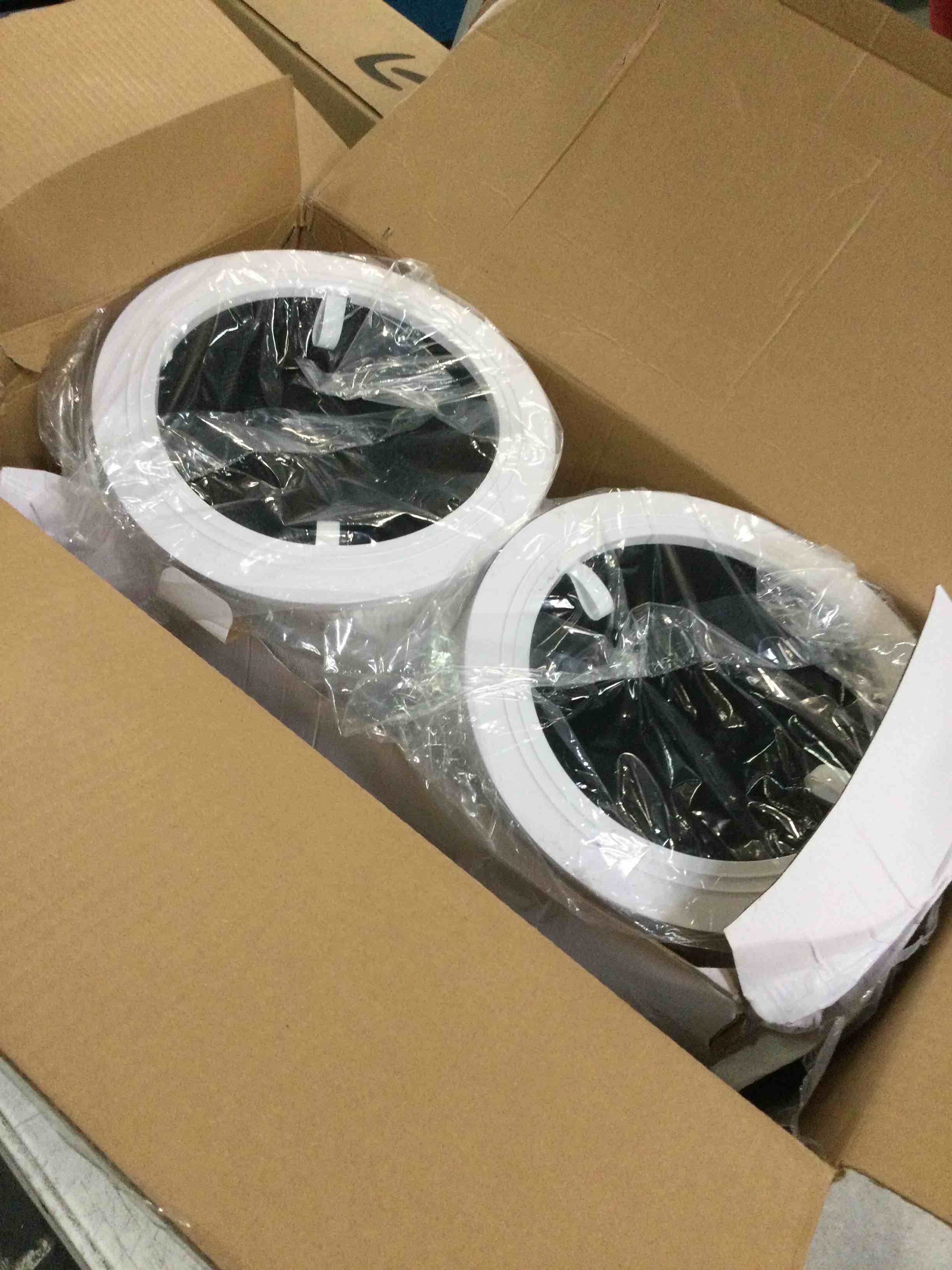 https://s3.amazonaws.com/lotting-images-prod/bidfta/GRN6050916_1708979394068.jpeg