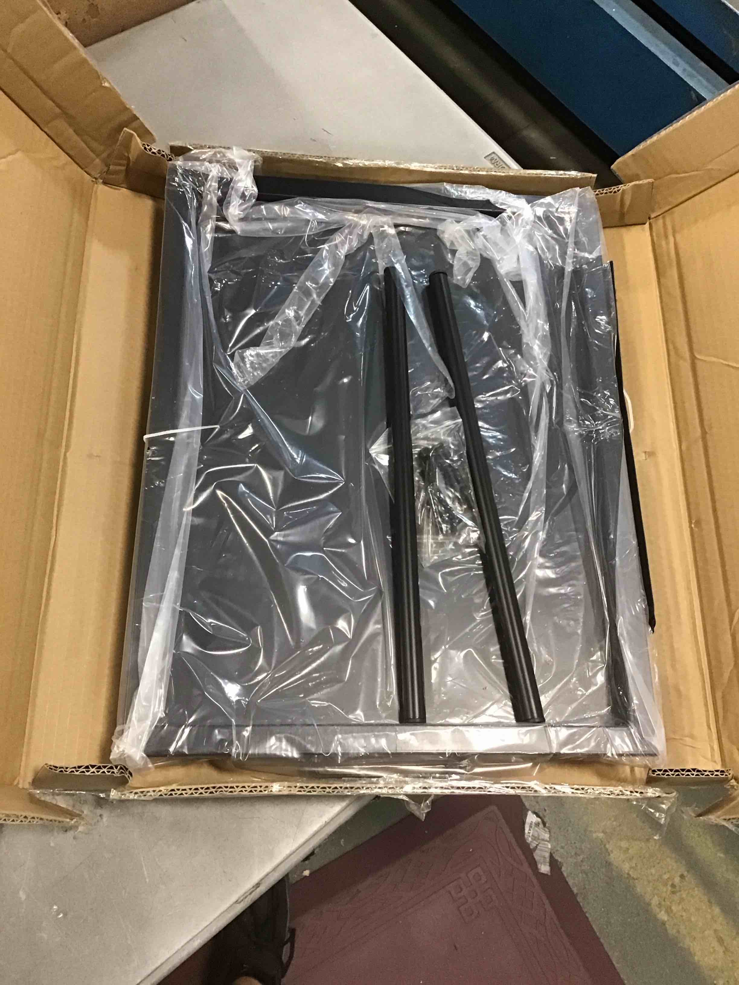 https://s3.amazonaws.com/lotting-images-prod/bidfta/GRN6051768_1707507176166.jpeg