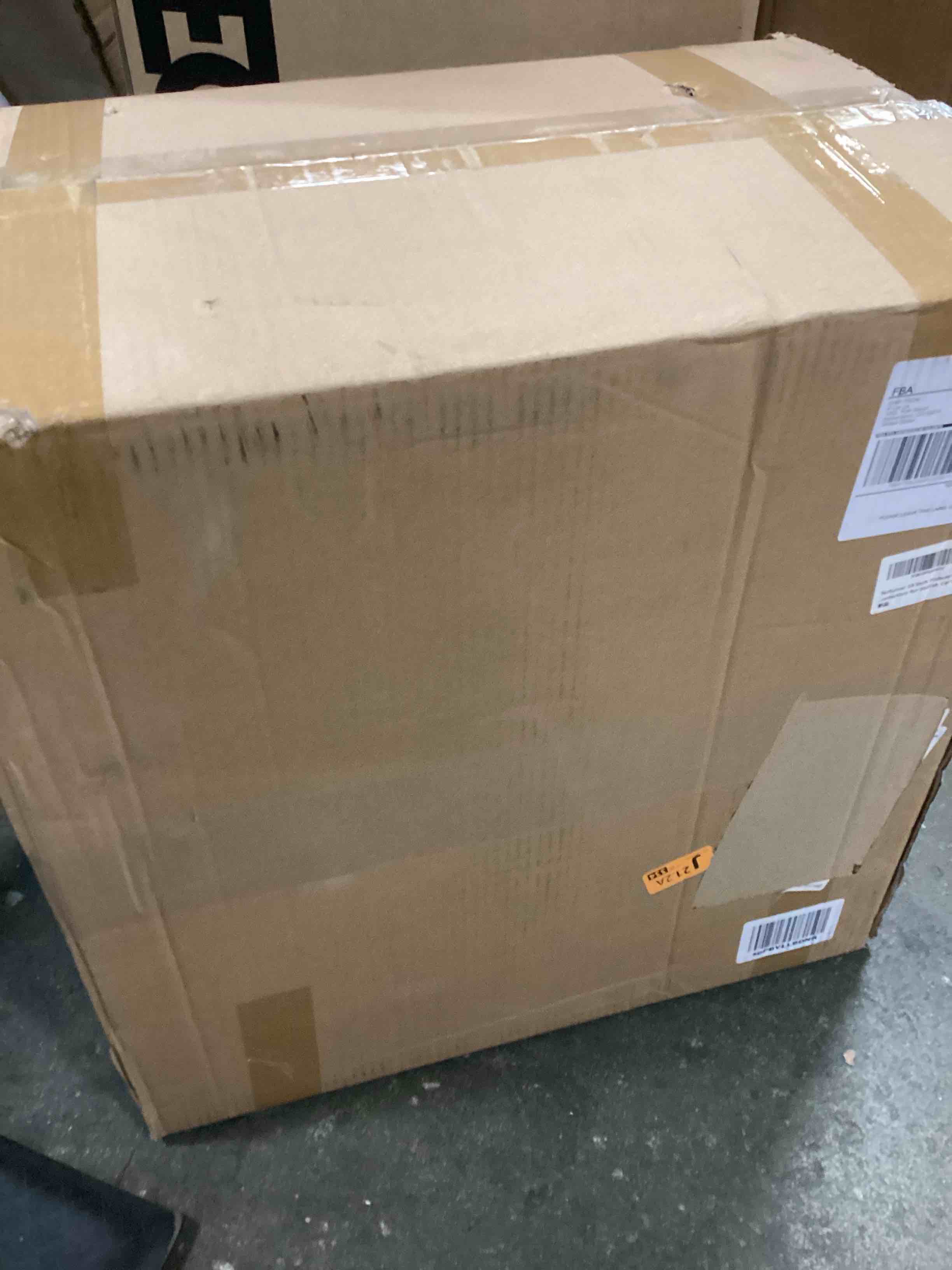 https://s3.amazonaws.com/lotting-images-prod/bidfta/GRN6051874_1707572040747.jpeg