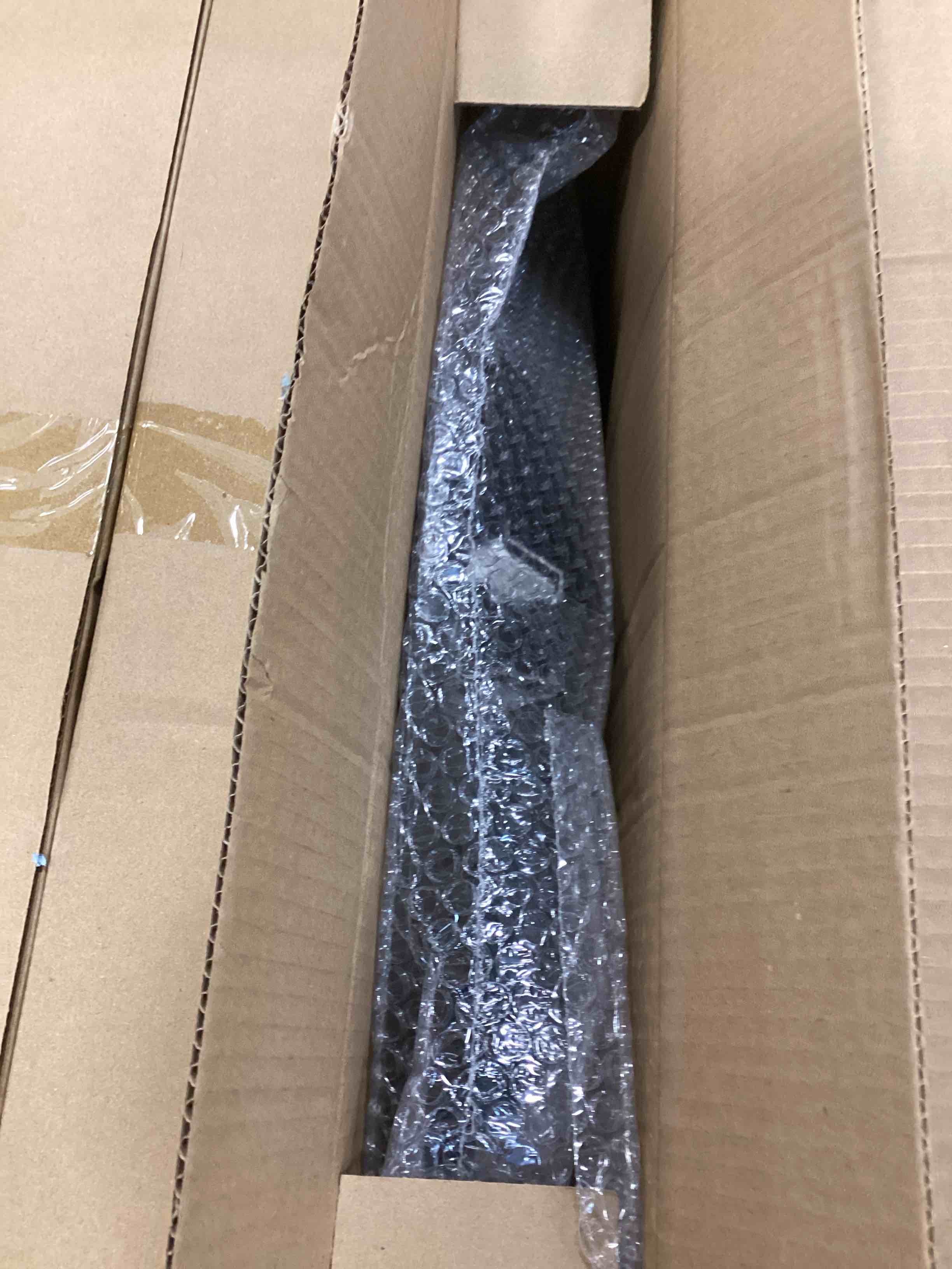 https://s3.amazonaws.com/lotting-images-prod/bidfta/GRN6051874_1707572073916.jpeg