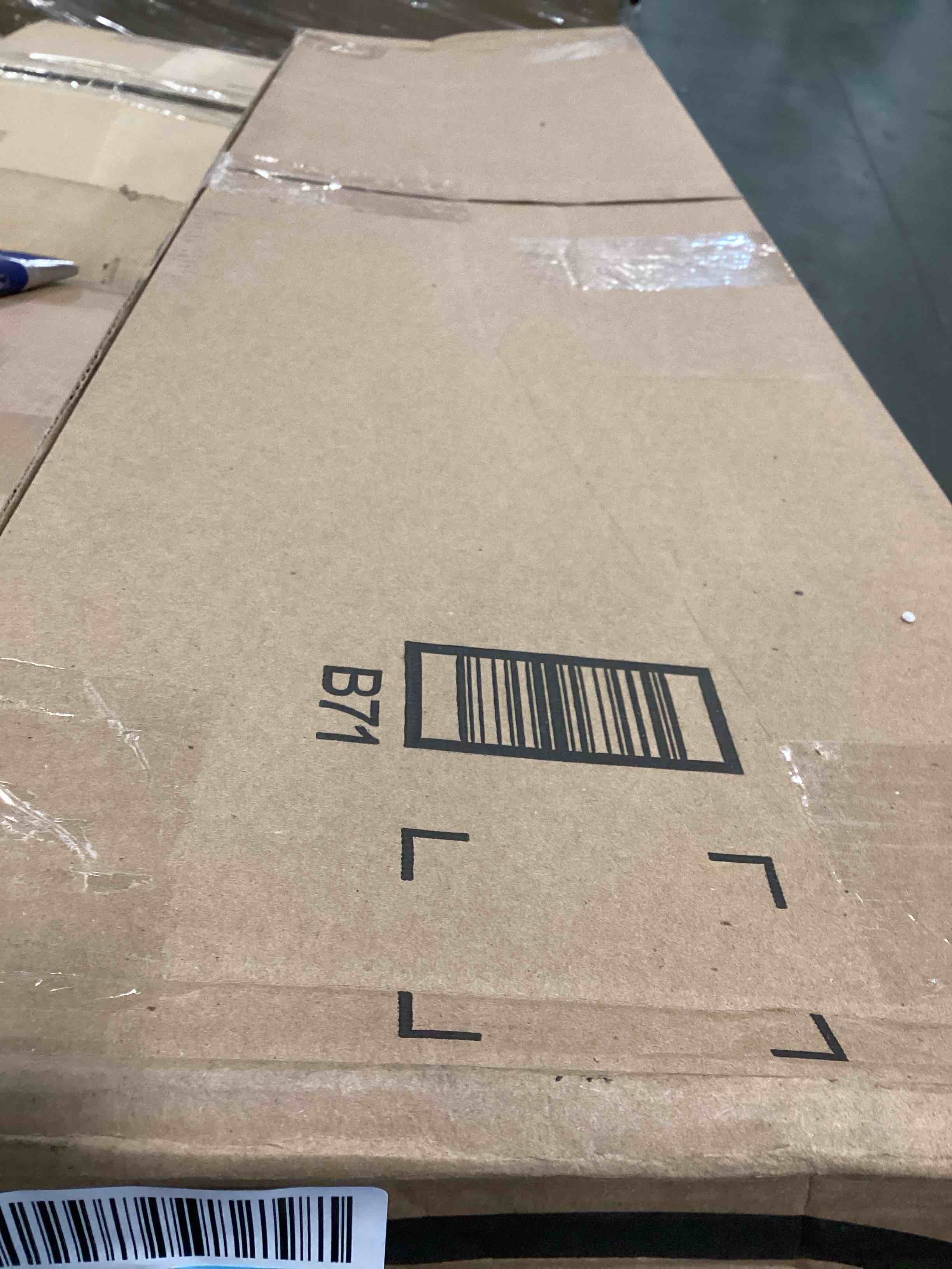 https://s3.amazonaws.com/lotting-images-prod/bidfta/GRN6051963_1707579212047.jpeg