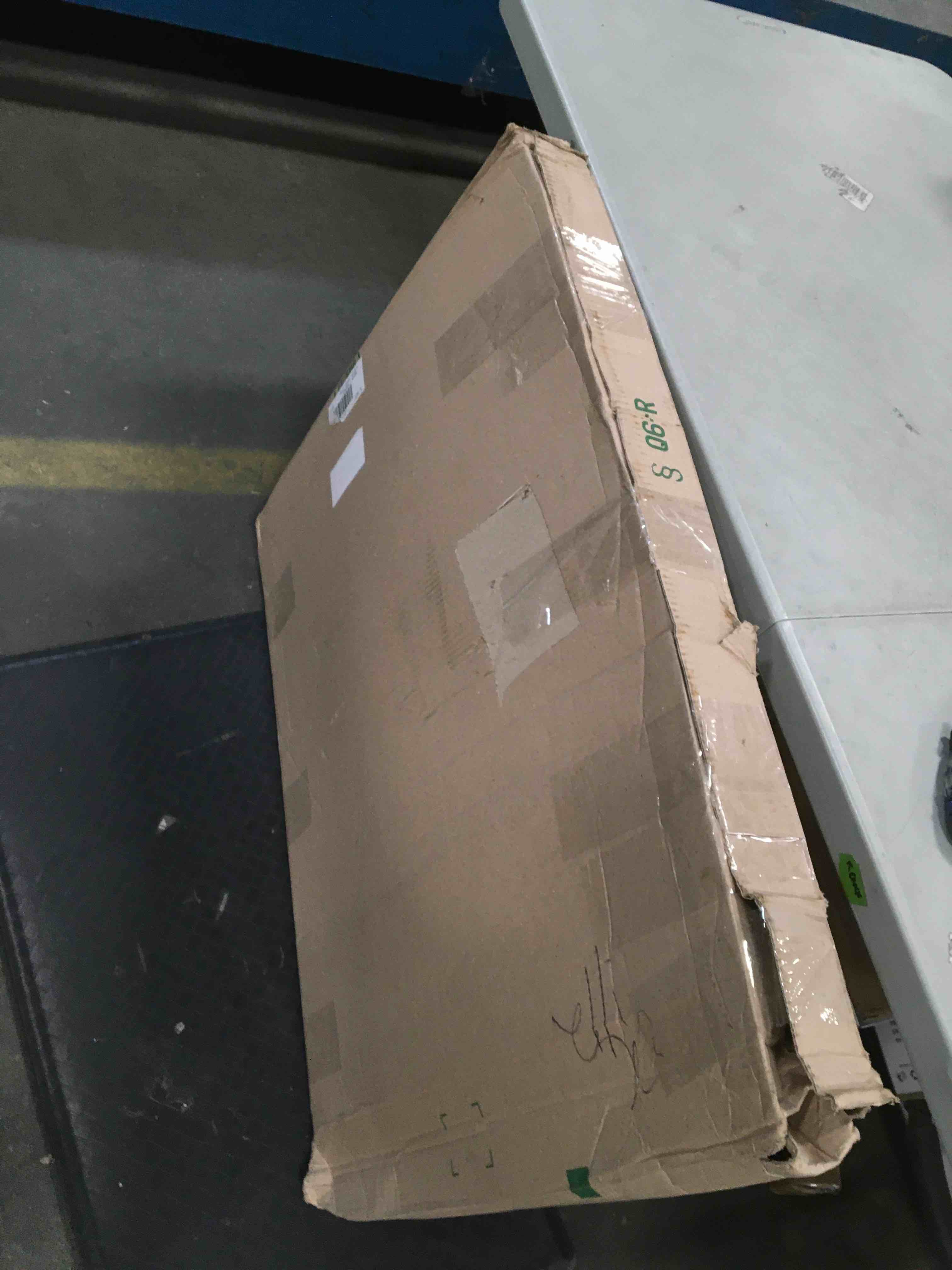 https://s3.amazonaws.com/lotting-images-prod/bidfta/GRN6052095_1707739965020.jpeg