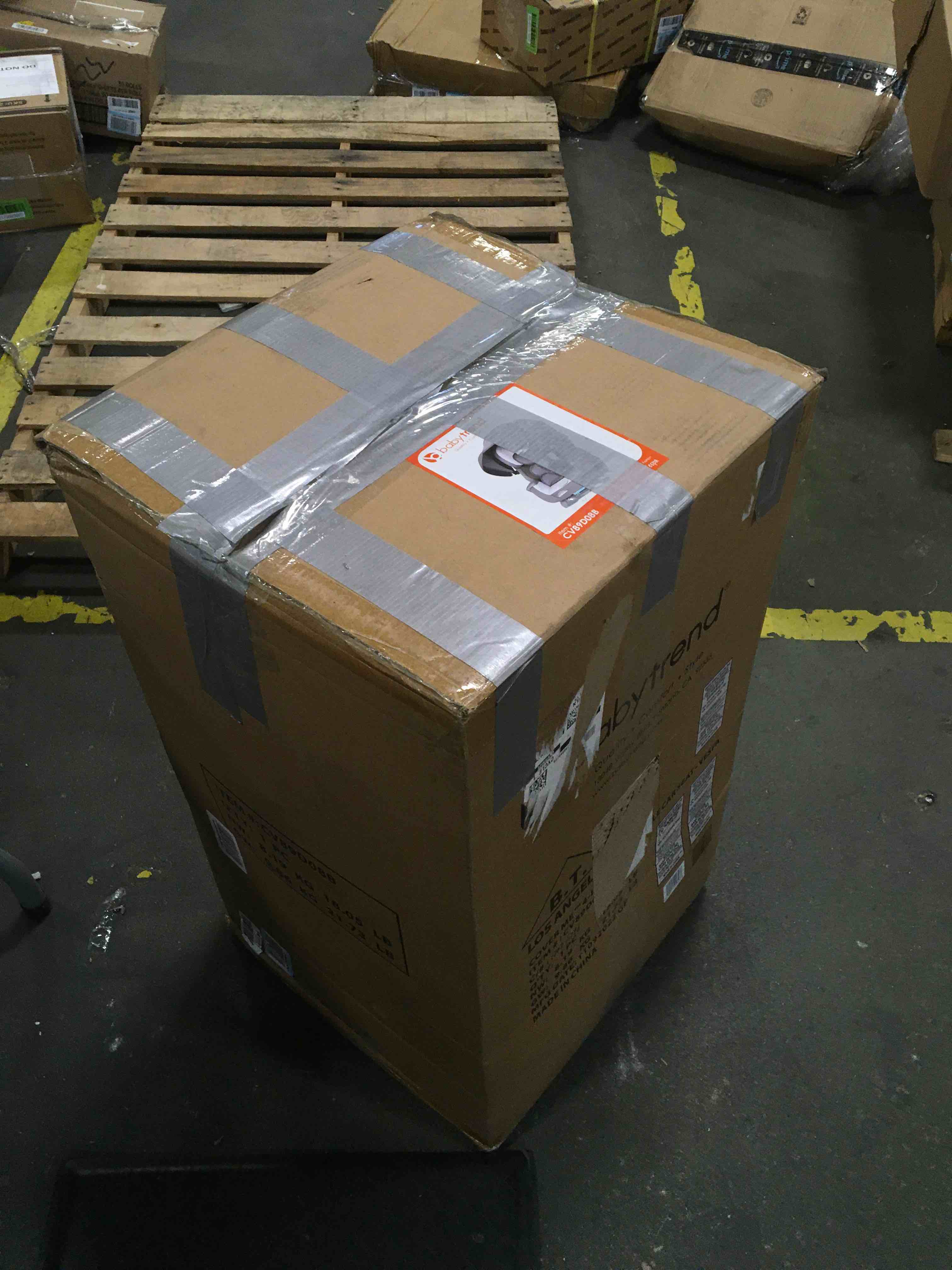 https://s3.amazonaws.com/lotting-images-prod/bidfta/GRN6052127_1707743333978.jpeg
