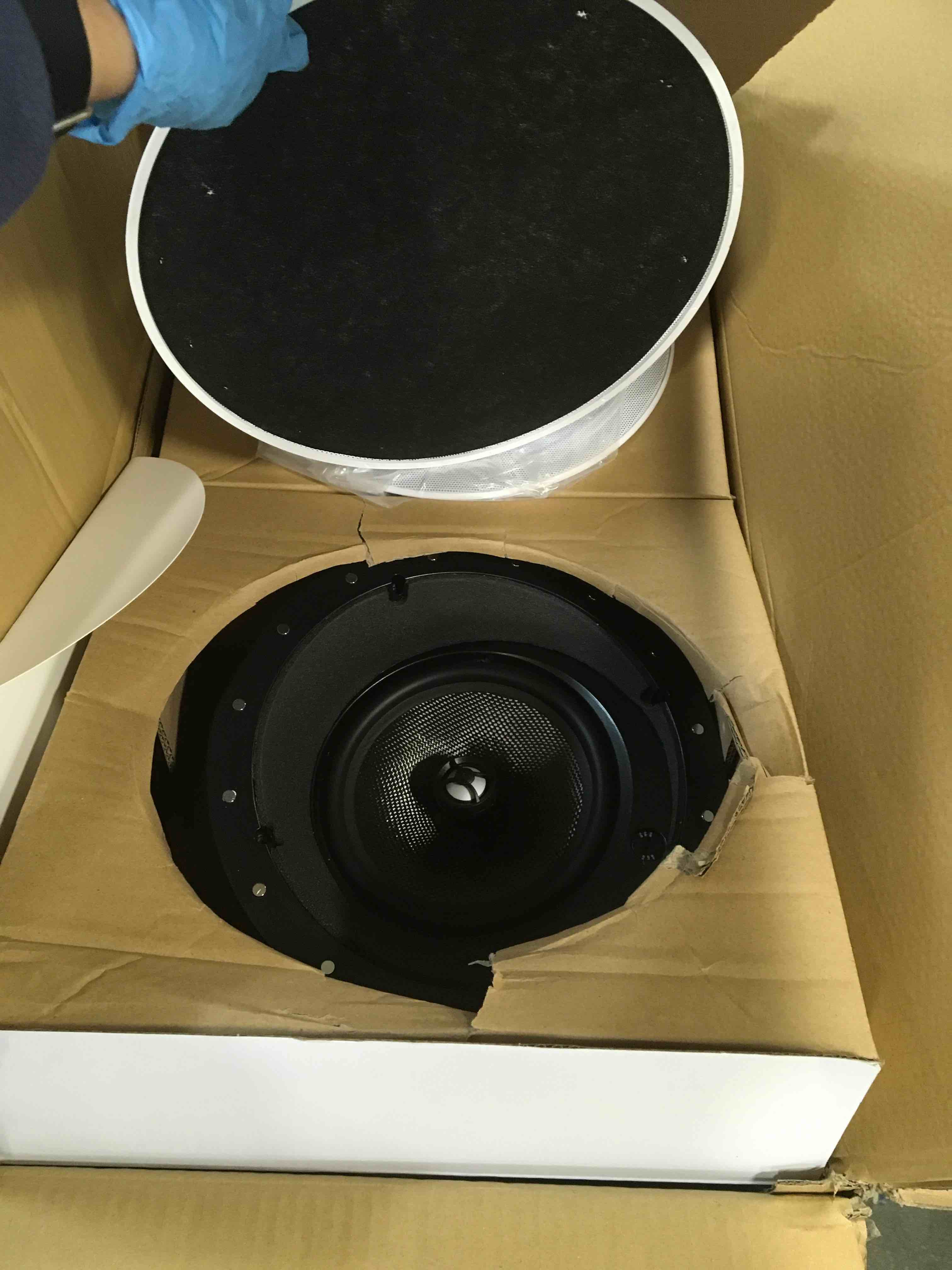 https://s3.amazonaws.com/lotting-images-prod/bidfta/GRN6052270_1707762010446.jpeg