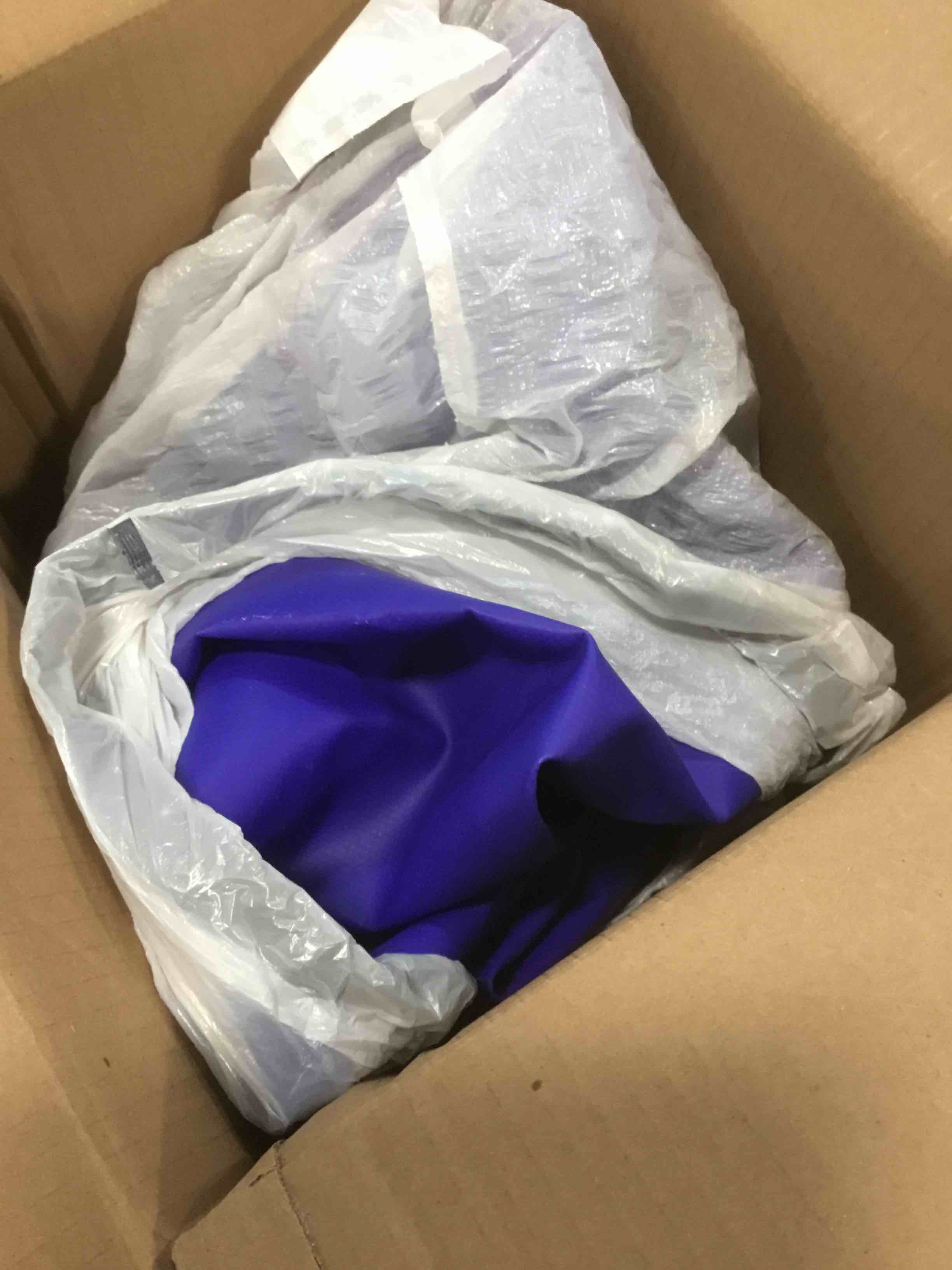 https://s3.amazonaws.com/lotting-images-prod/bidfta/GRN6052670_1707922653584.jpeg