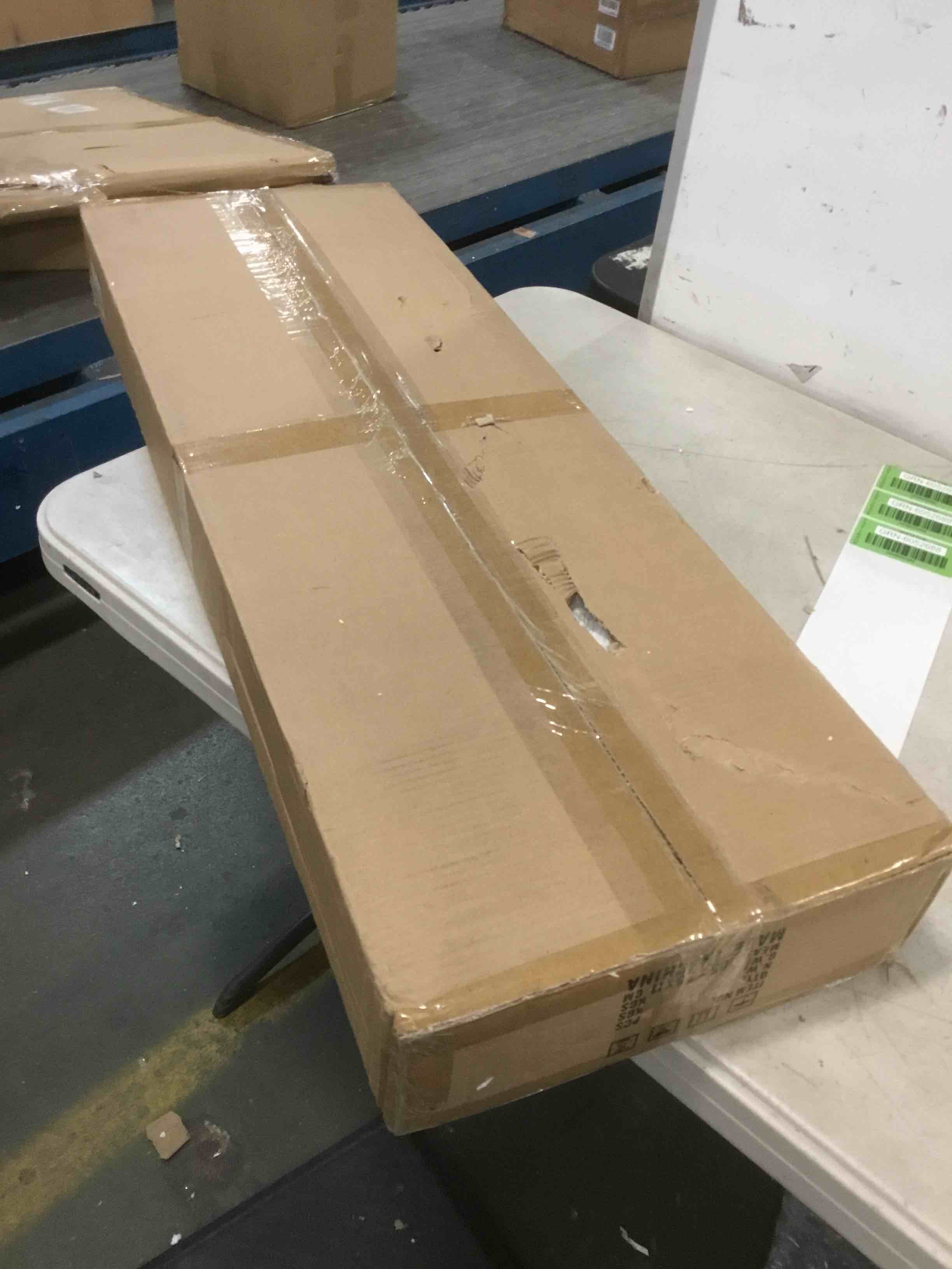 https://s3.amazonaws.com/lotting-images-prod/bidfta/GRN6052688_1707920856880.jpeg