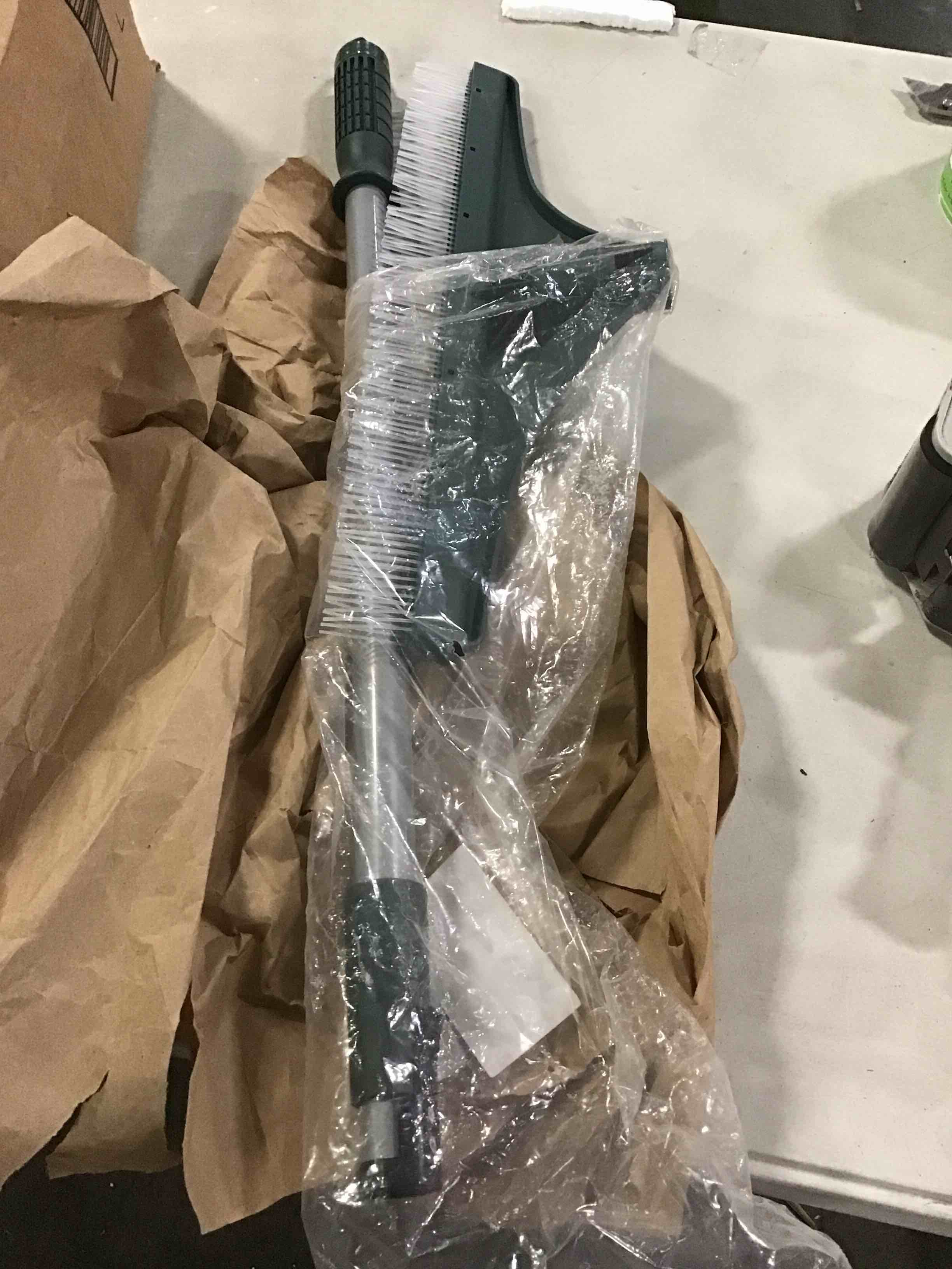 https://s3.amazonaws.com/lotting-images-prod/bidfta/GRN6053538_1708692878051.jpeg
