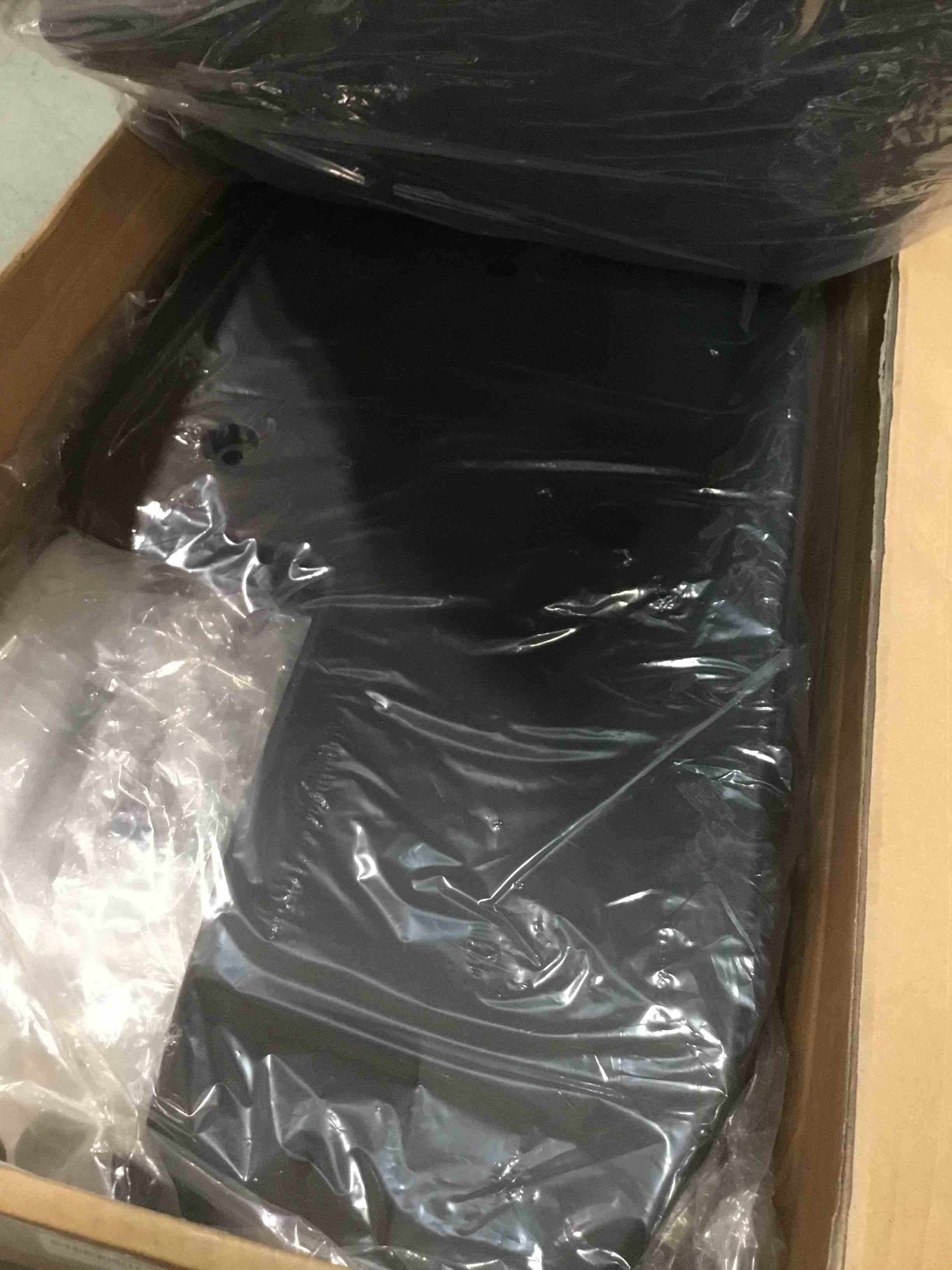 https://s3.amazonaws.com/lotting-images-prod/bidfta/GRN6054328_1709992414481.jpeg