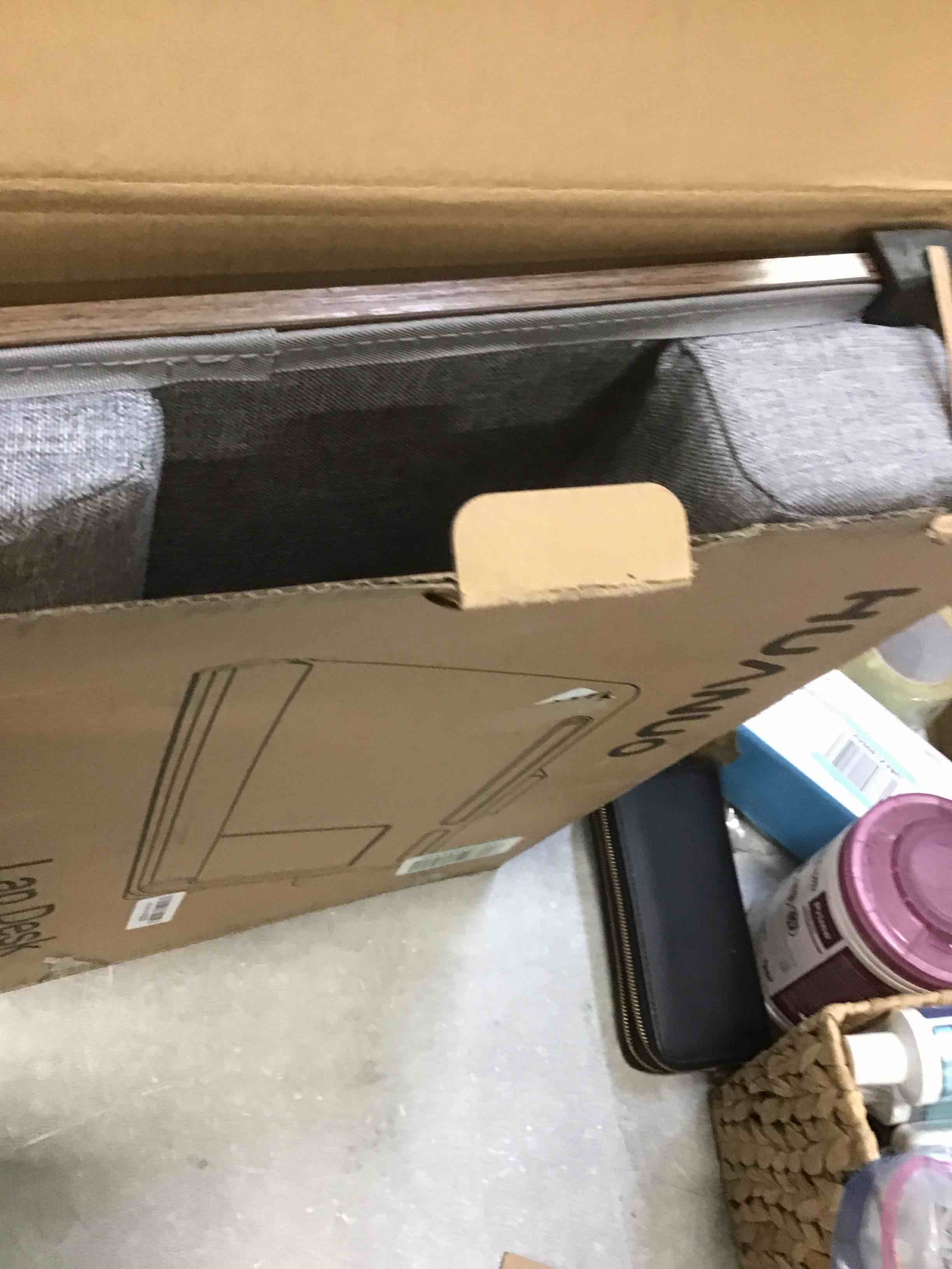 https://s3.amazonaws.com/lotting-images-prod/bidfta/GRN6055218_1708022385455.jpeg