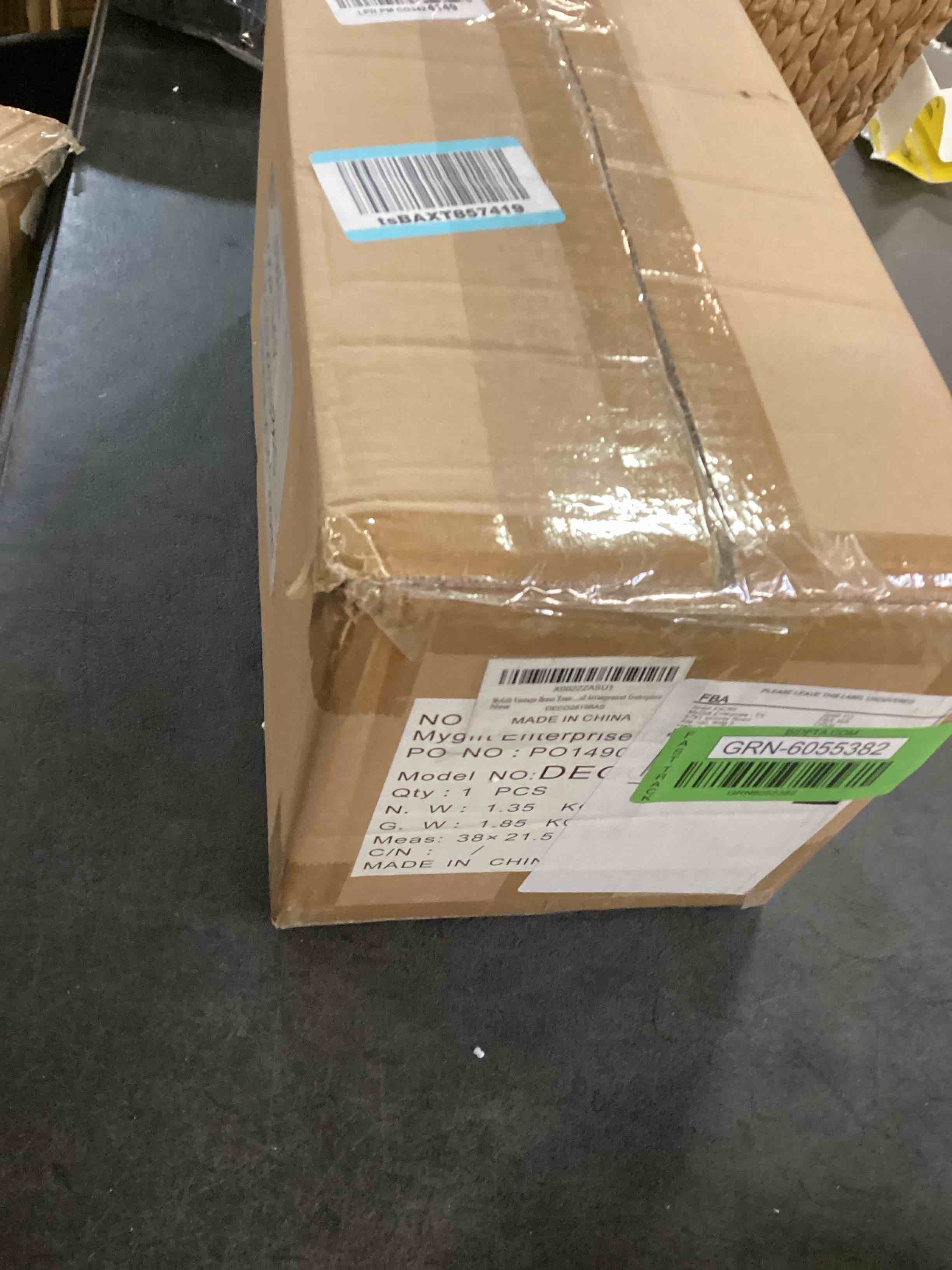 https://s3.amazonaws.com/lotting-images-prod/bidfta/GRN6055382_1708103481411.jpeg
