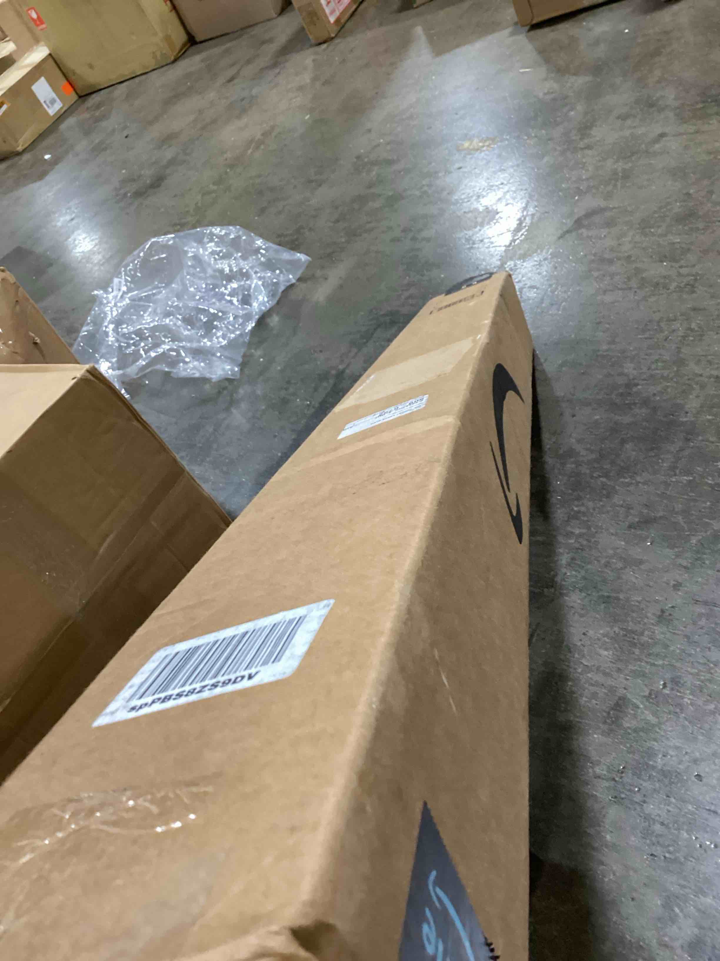 https://s3.amazonaws.com/lotting-images-prod/bidfta/GRN6059910_1715112505210.jpeg