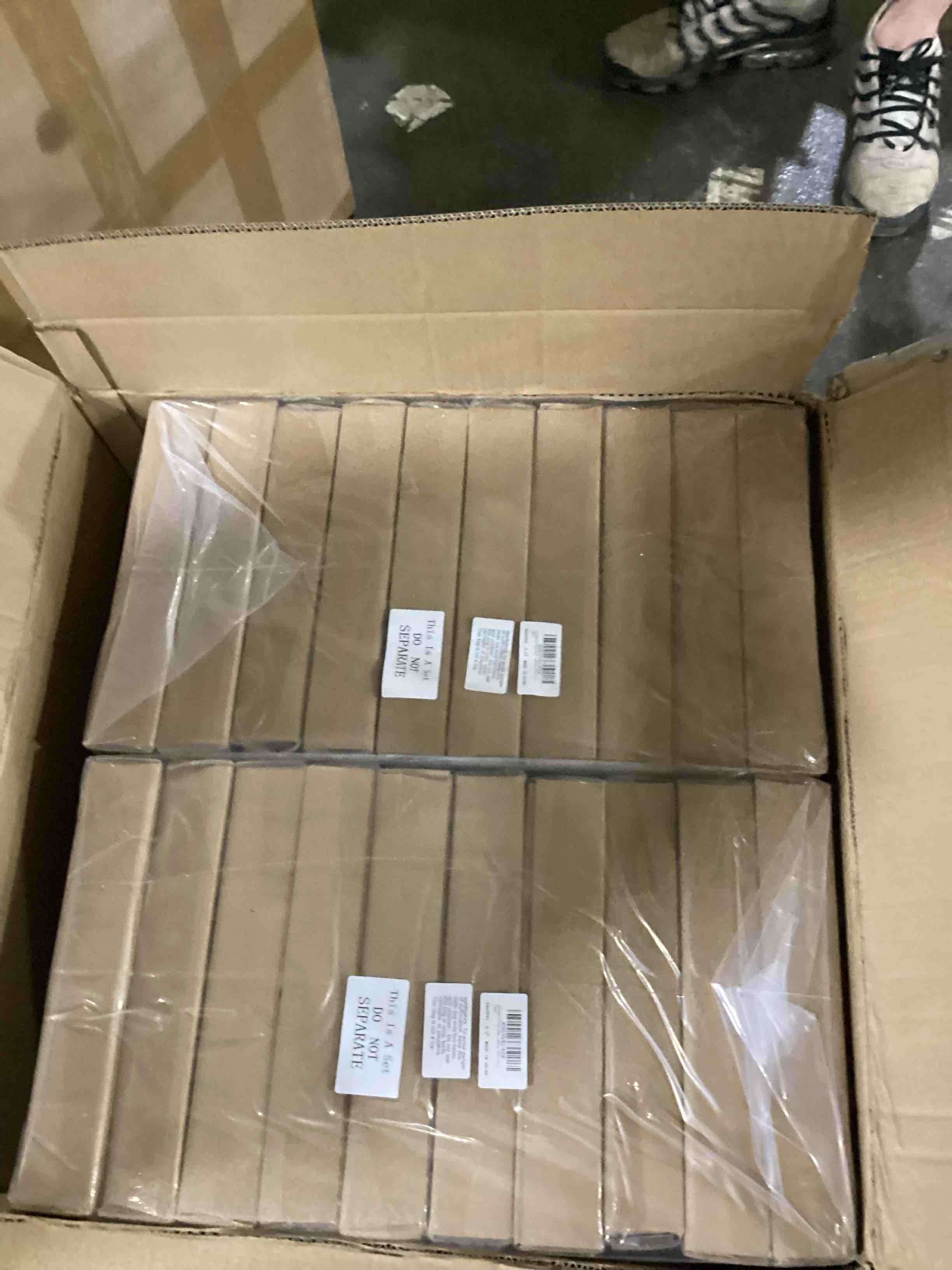 https://s3.amazonaws.com/lotting-images-prod/bidfta/GRN6061377_1712777860333.jpeg