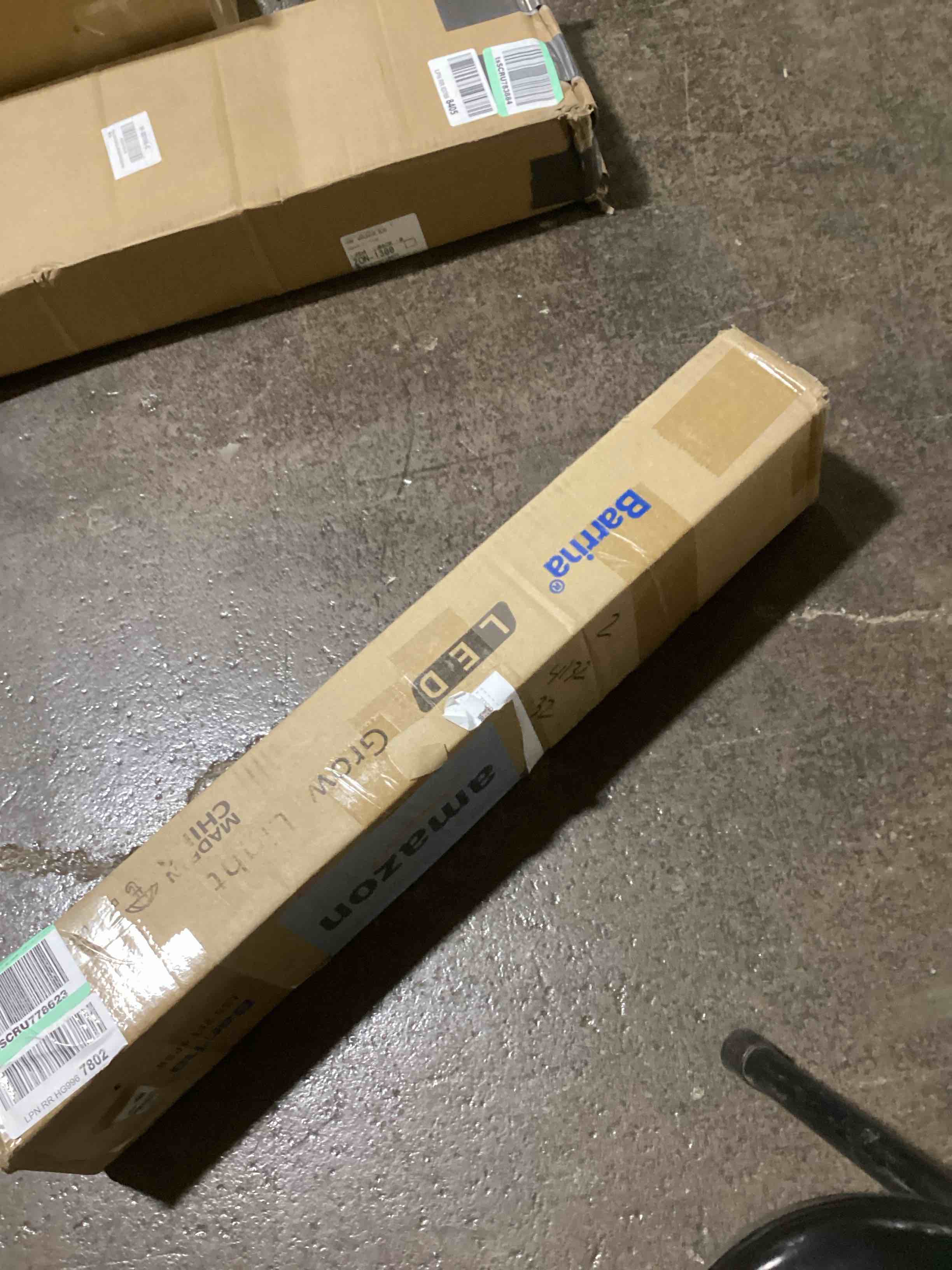 https://s3.amazonaws.com/lotting-images-prod/bidfta/GRN6062920_1712941498730.jpeg