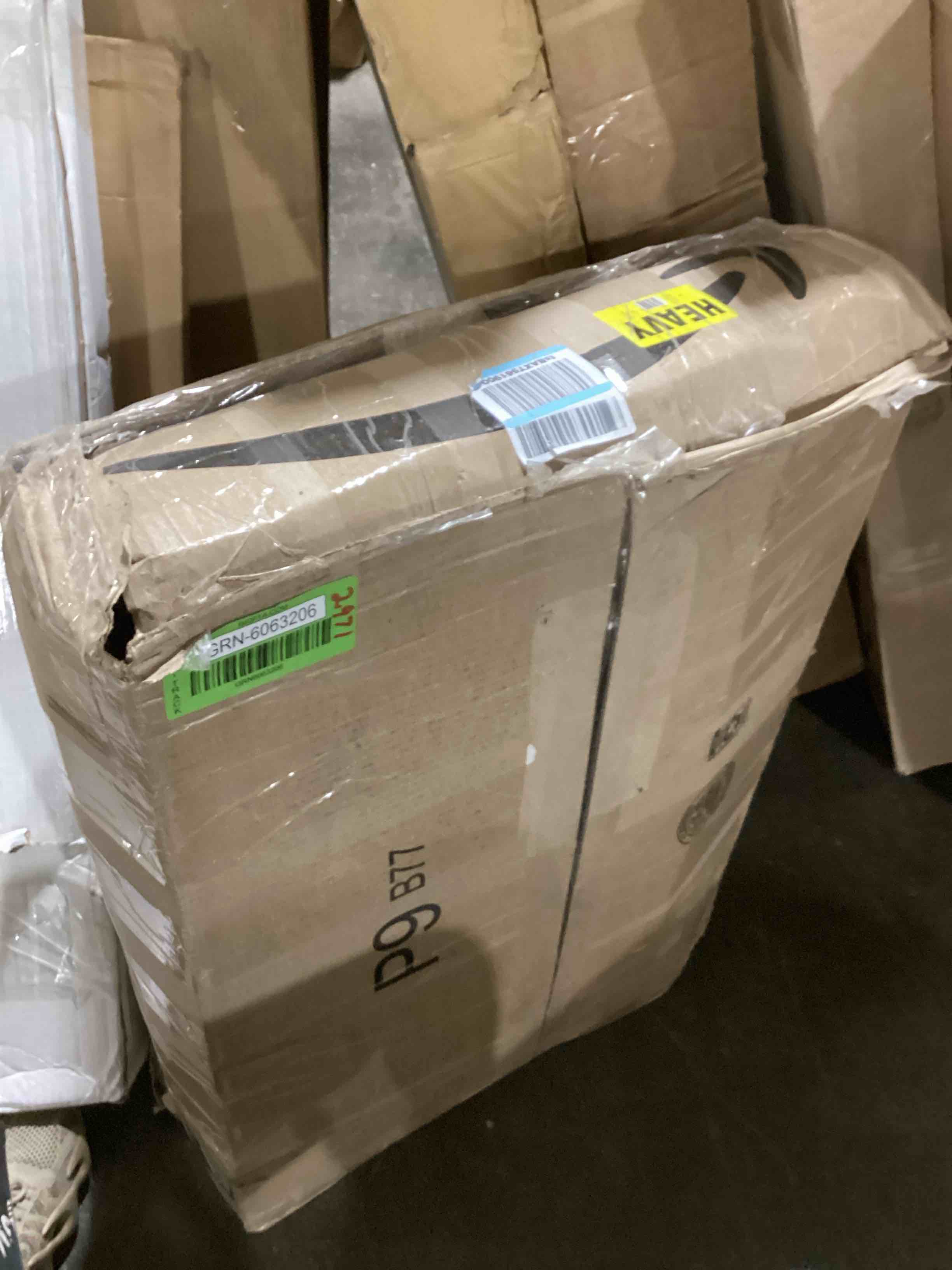 https://s3.amazonaws.com/lotting-images-prod/bidfta/GRN6063206_1713373390300.jpeg