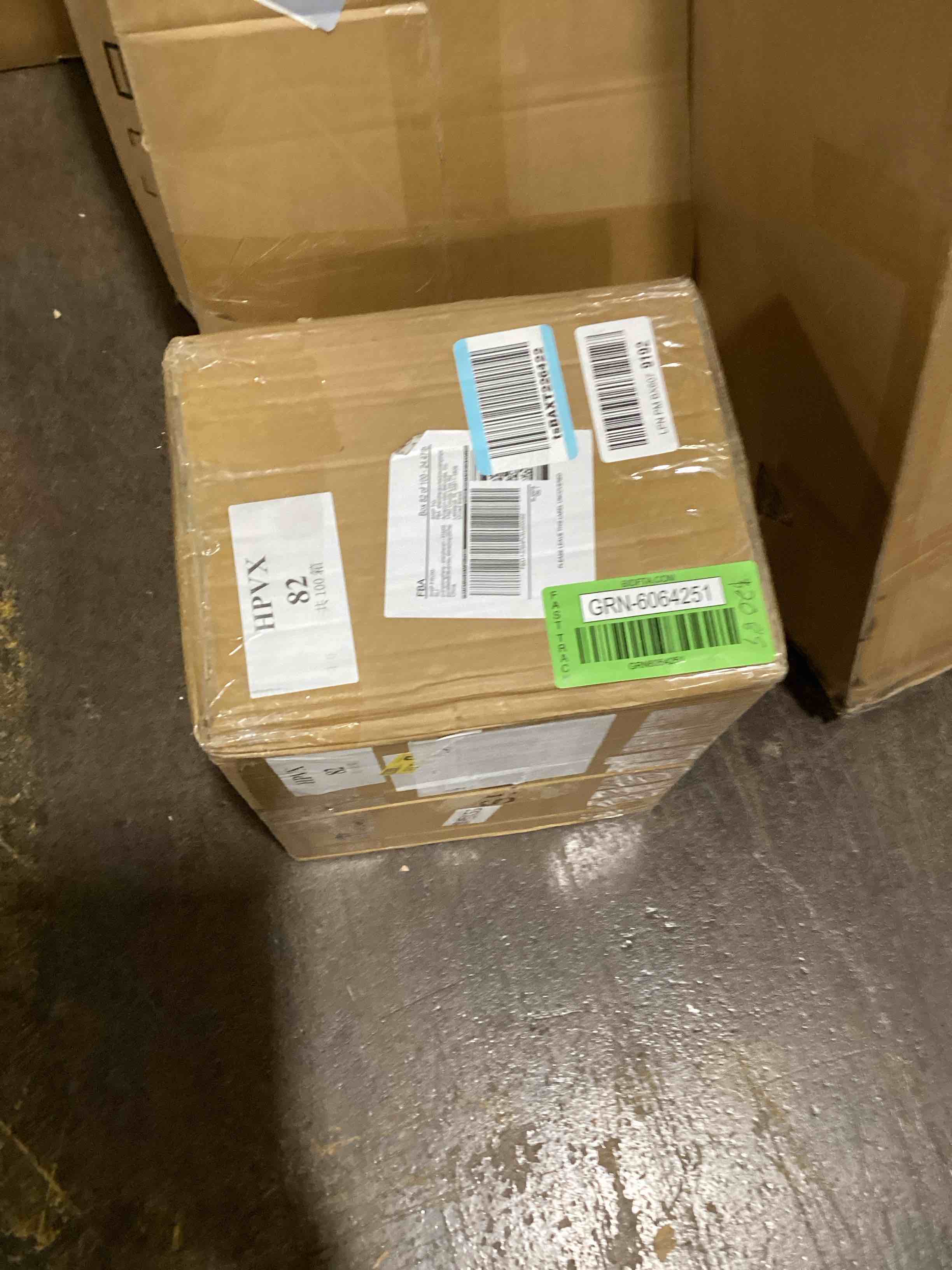 https://s3.amazonaws.com/lotting-images-prod/bidfta/GRN6064251_1710530013715.jpeg