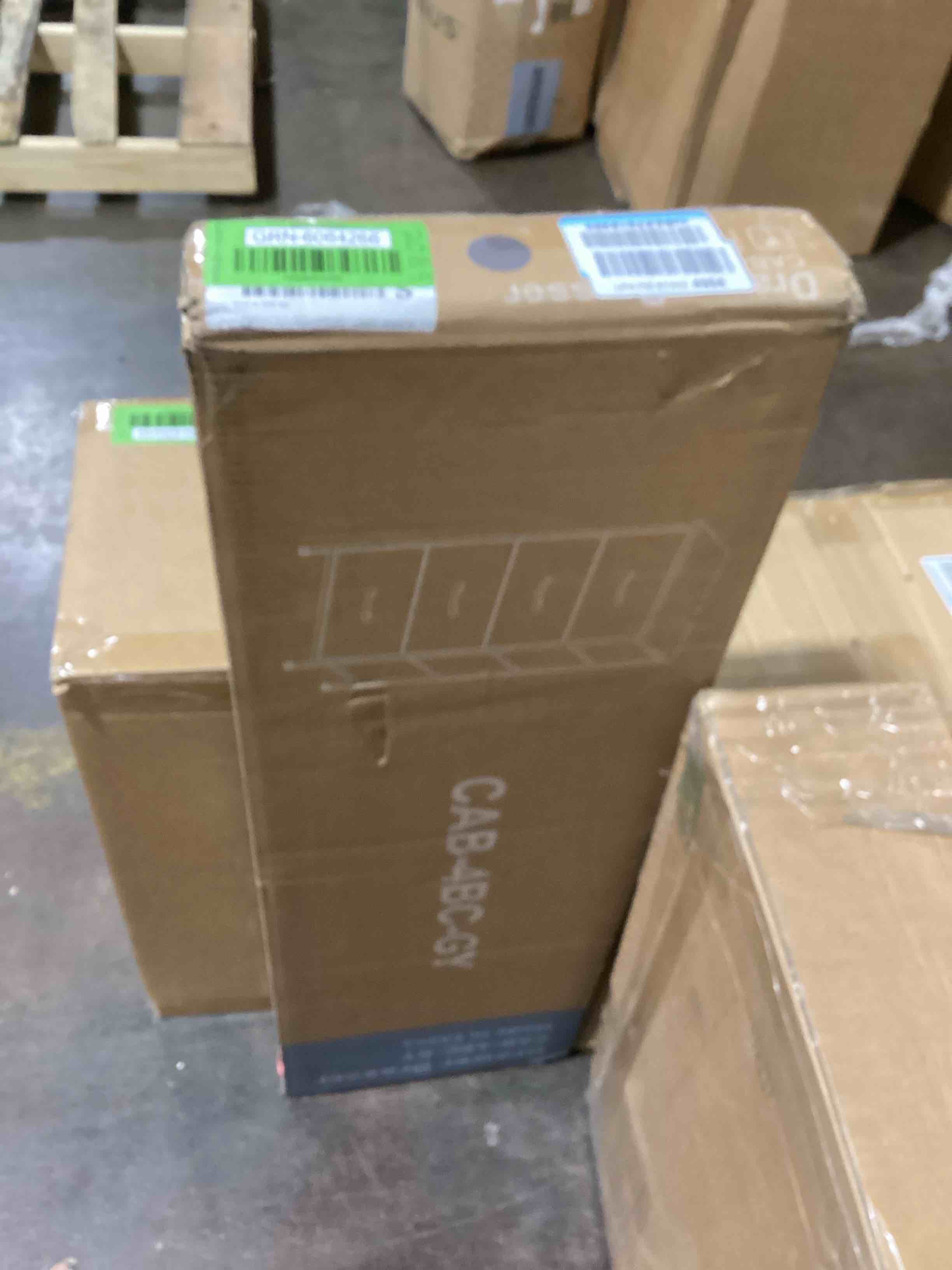 https://s3.amazonaws.com/lotting-images-prod/bidfta/GRN6064266_1710531711887.jpeg
