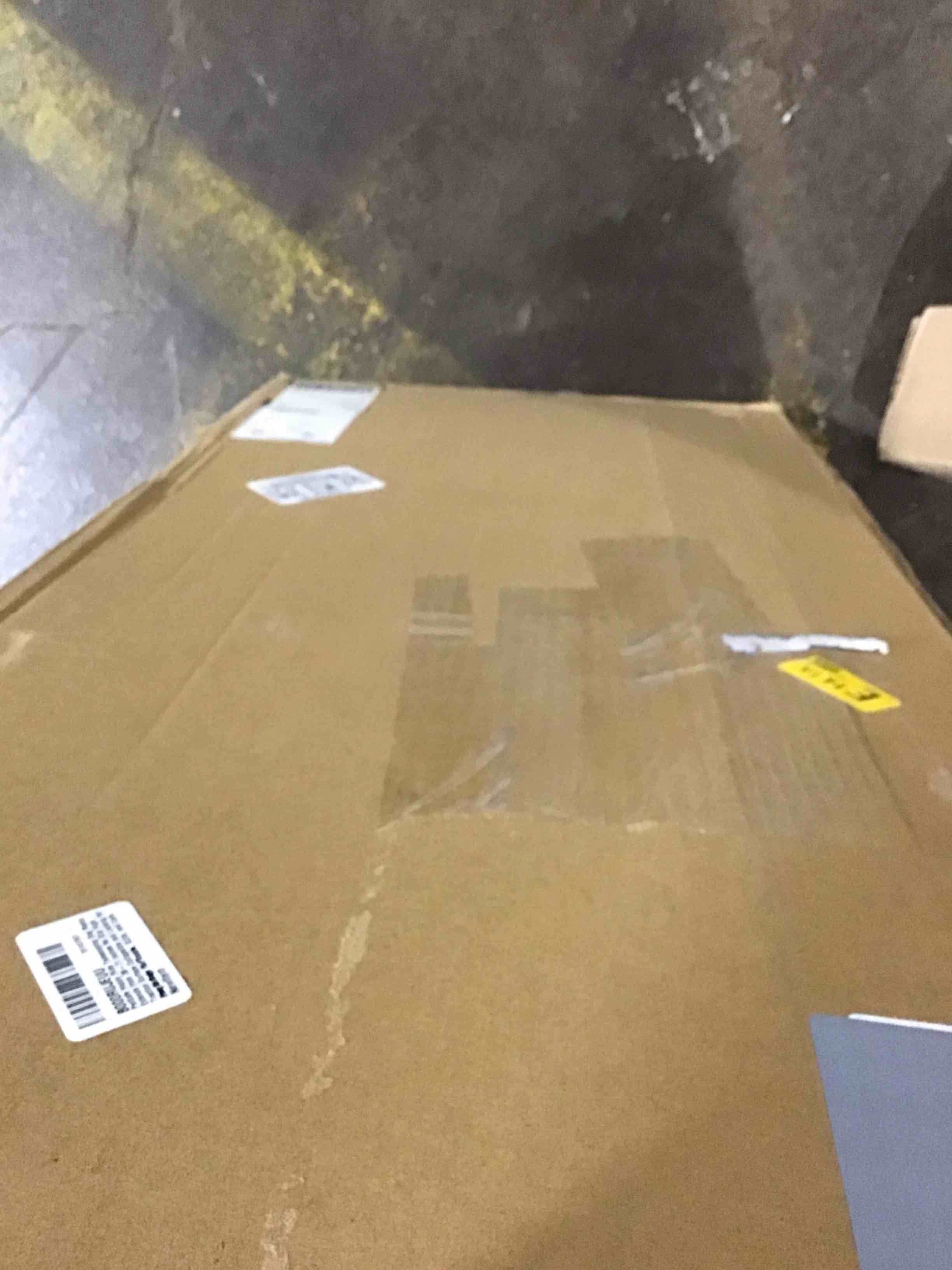 https://s3.amazonaws.com/lotting-images-prod/bidfta/GRN6065014_1710334841683.jpeg