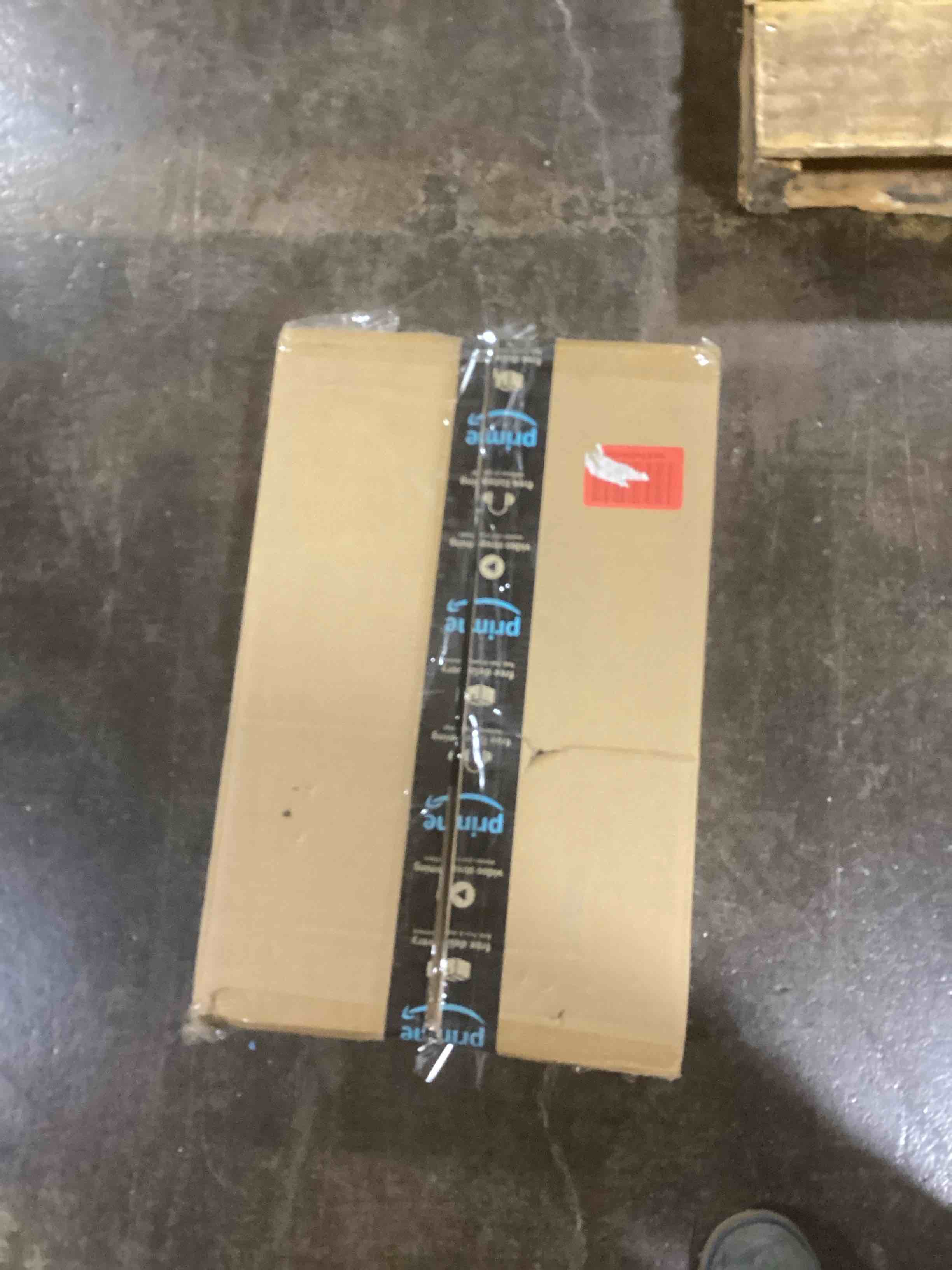 https://s3.amazonaws.com/lotting-images-prod/bidfta/GRN6066655_1712238078200.jpeg