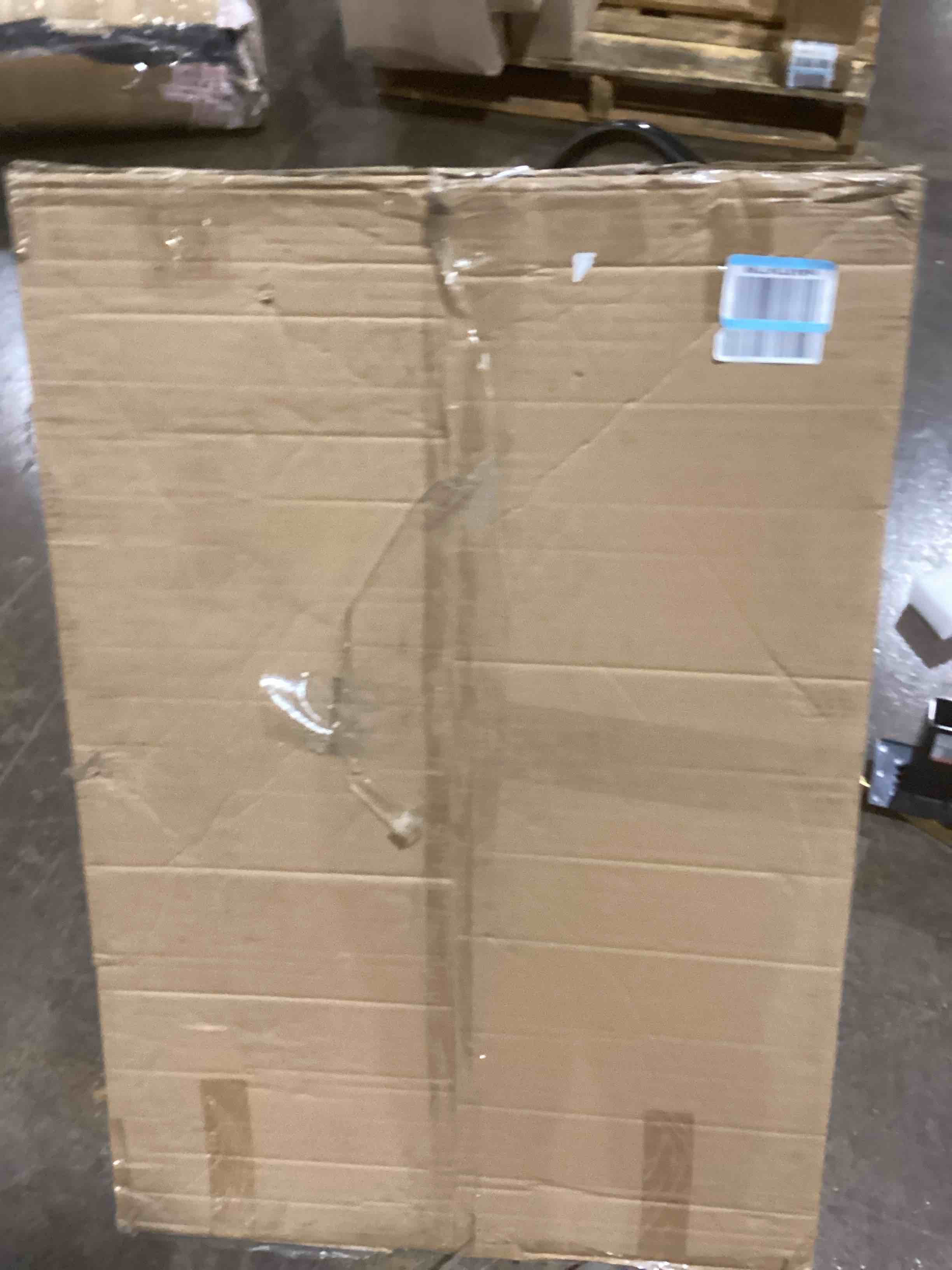 https://s3.amazonaws.com/lotting-images-prod/bidfta/GRN6066691_1712241507929.jpeg