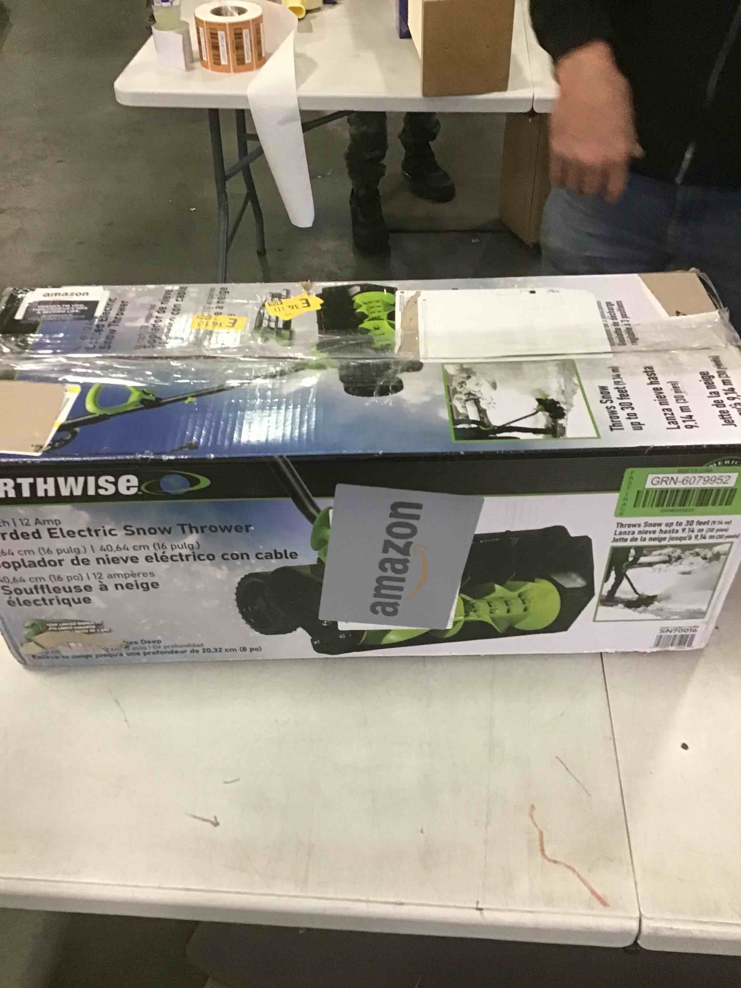 https://s3.amazonaws.com/lotting-images-prod/bidfta/GRN6079952_1708697644953.jpeg