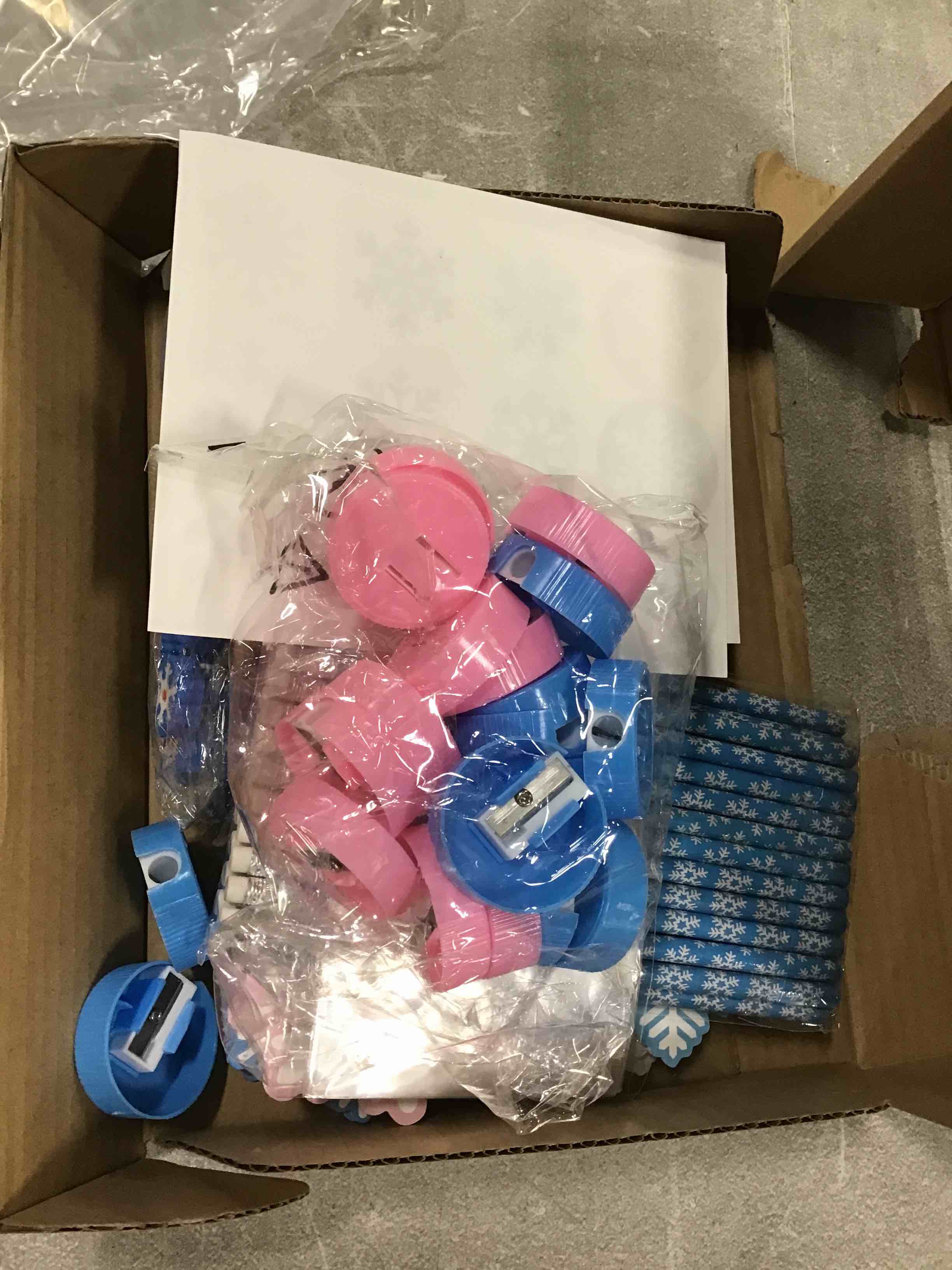 https://s3.amazonaws.com/lotting-images-prod/bidfta/GRN6081246_1710501634027.jpeg