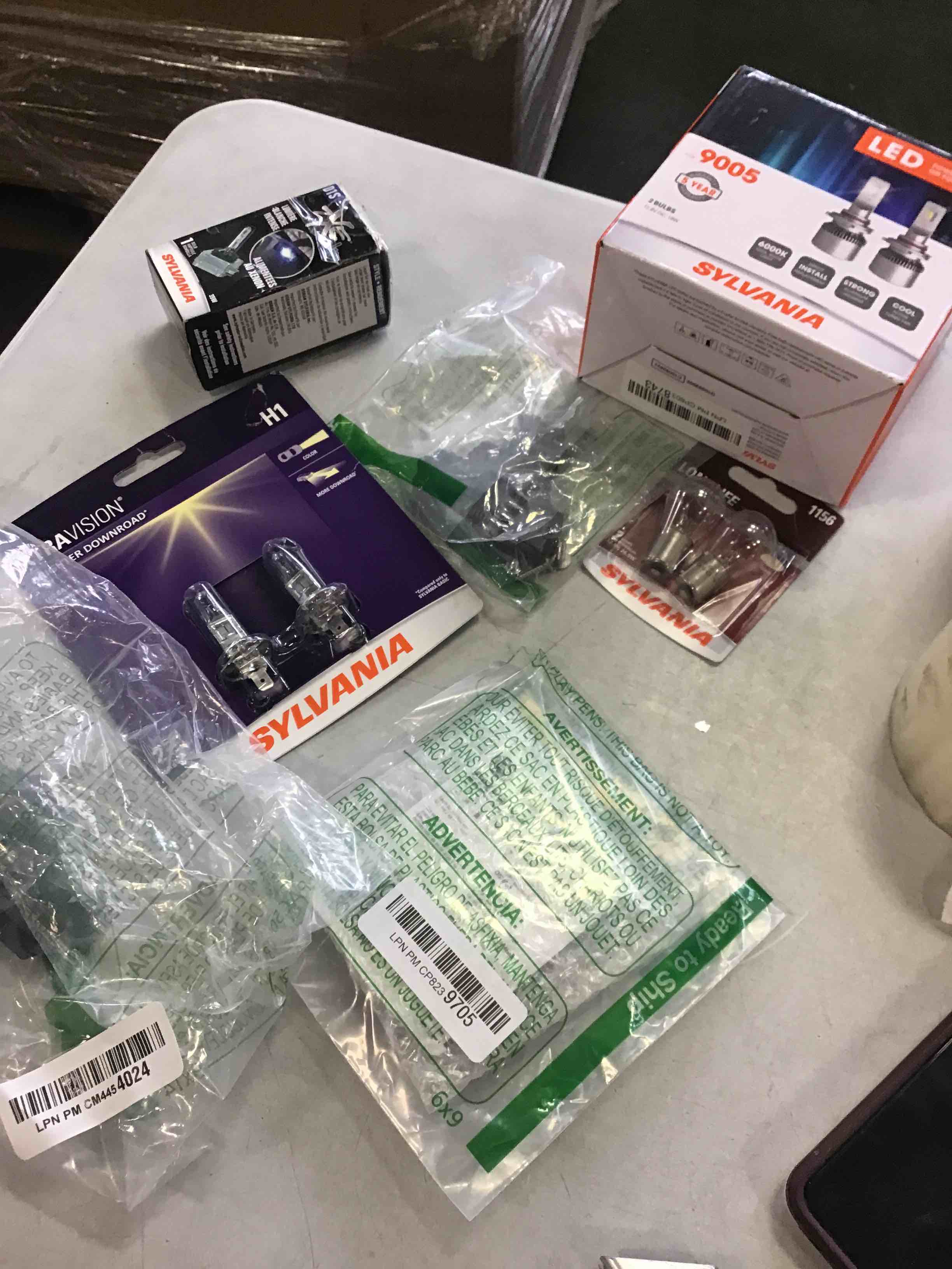 assorted silvania bulbs car varying styles 