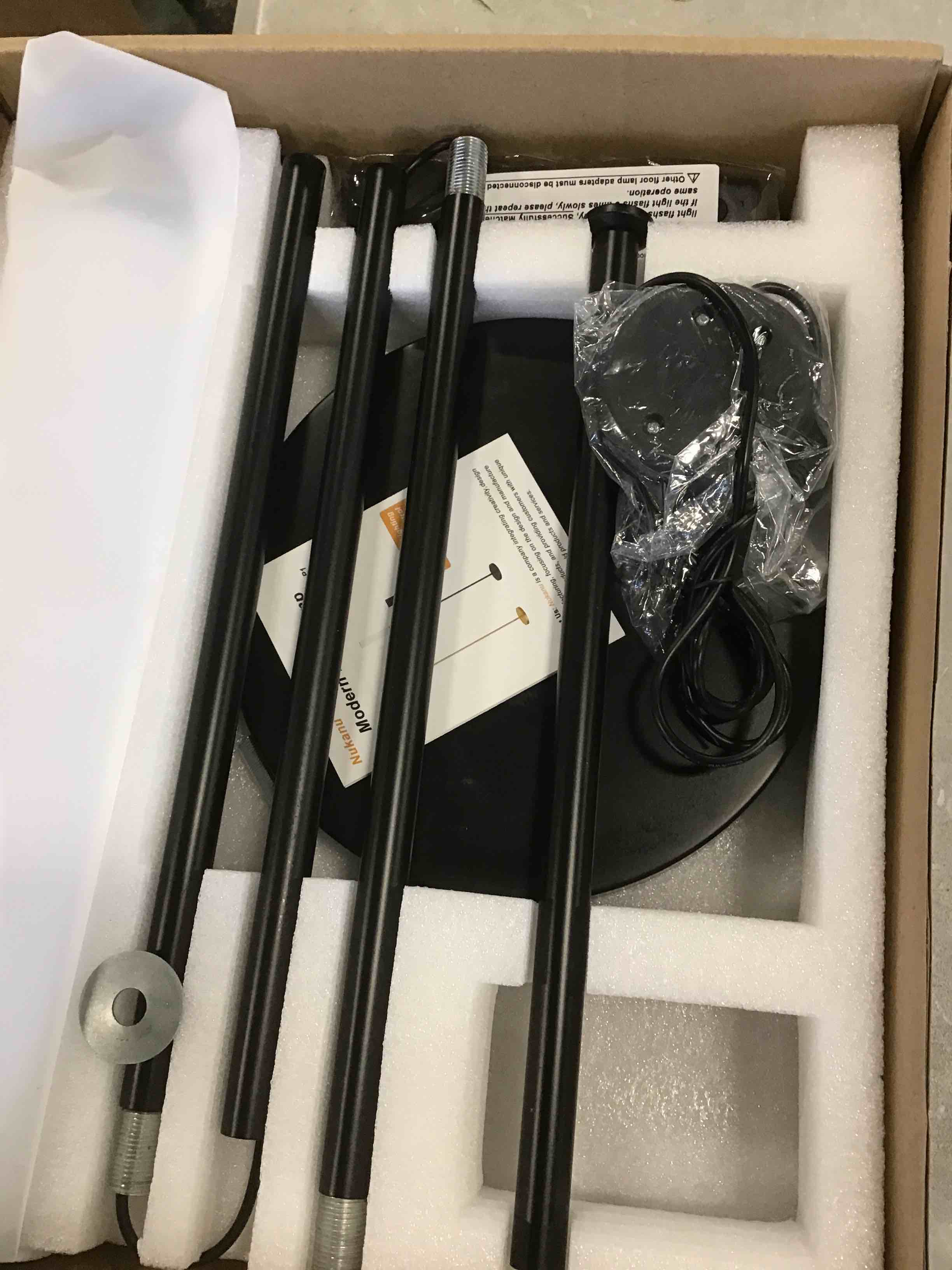 https://s3.amazonaws.com/lotting-images-prod/bidfta/GRN6083350_1707847505556.jpeg