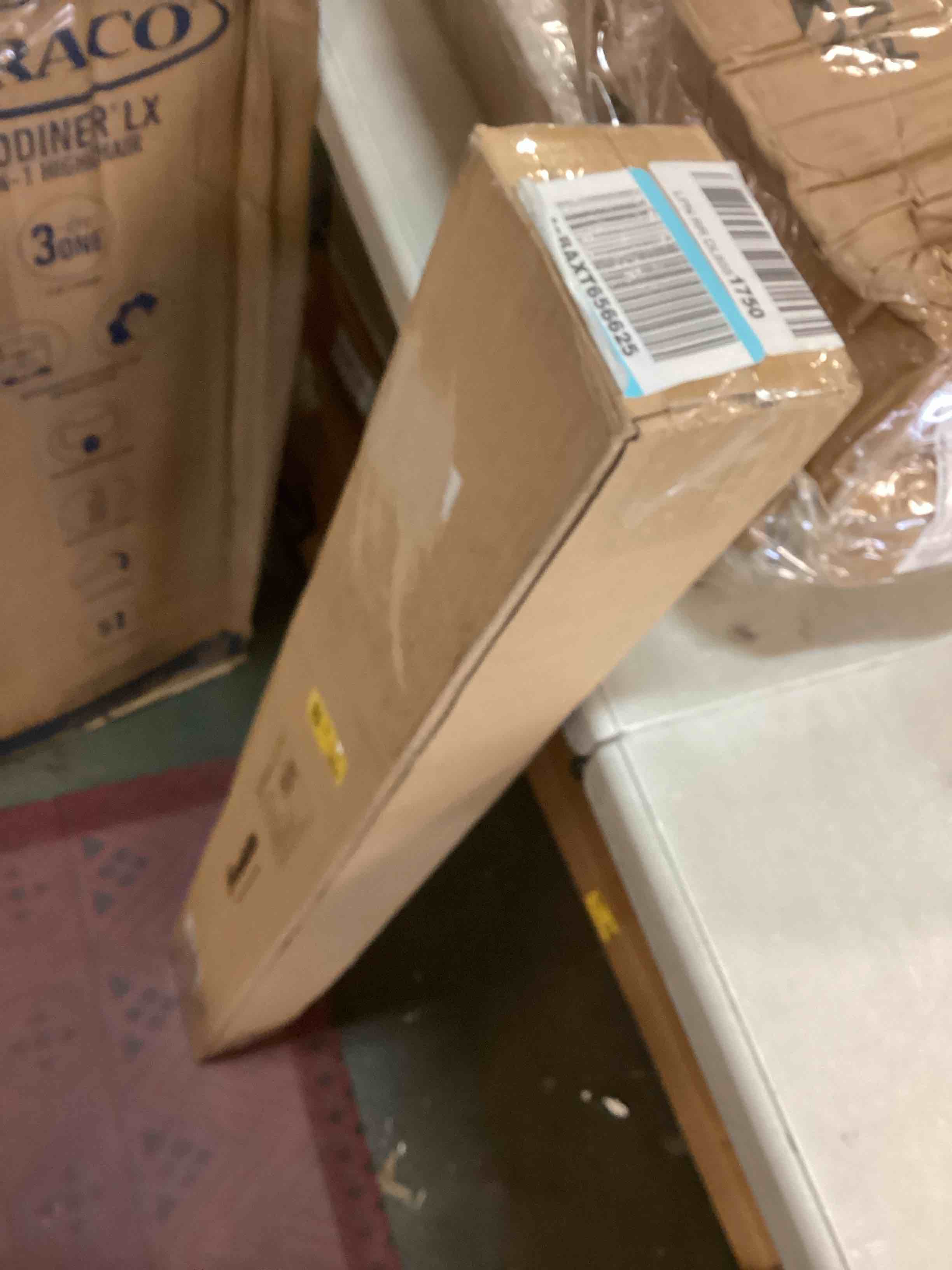 https://s3.amazonaws.com/lotting-images-prod/bidfta/GRN6084580_1708358249648.jpeg