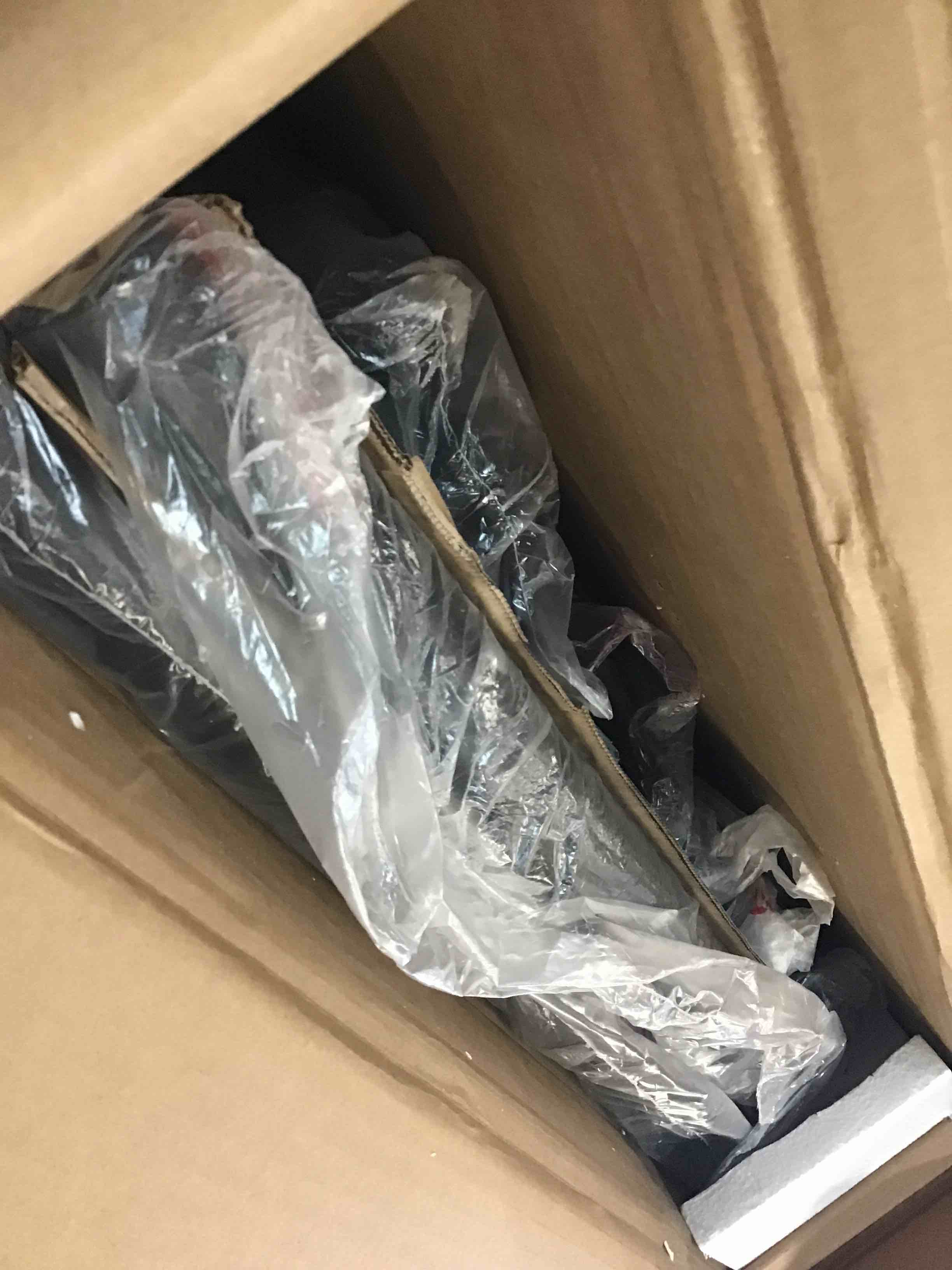 https://s3.amazonaws.com/lotting-images-prod/bidfta/GRN6084792_1708444372693.jpeg